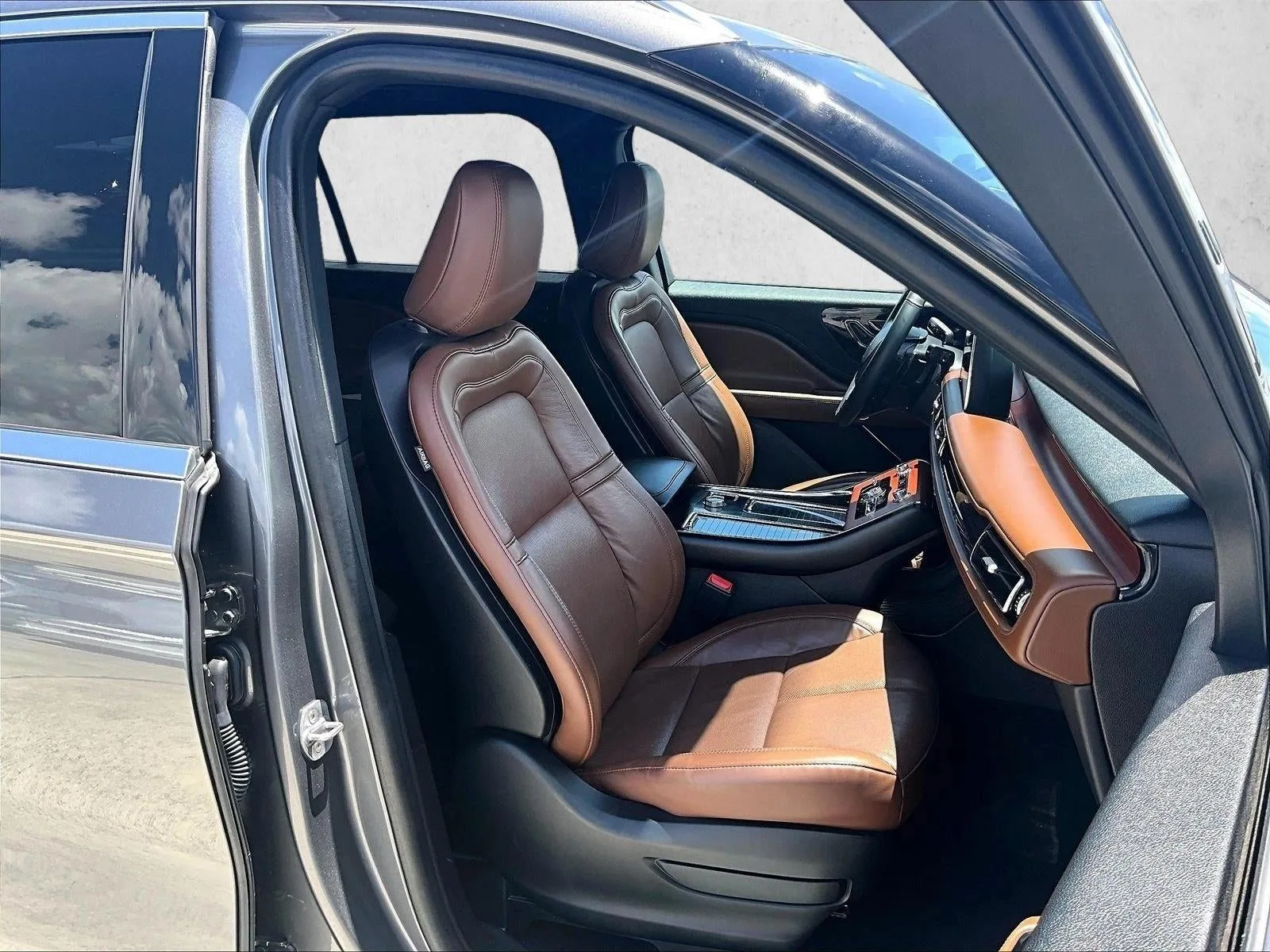 2023 Lincoln Aviator Reserve photo 9