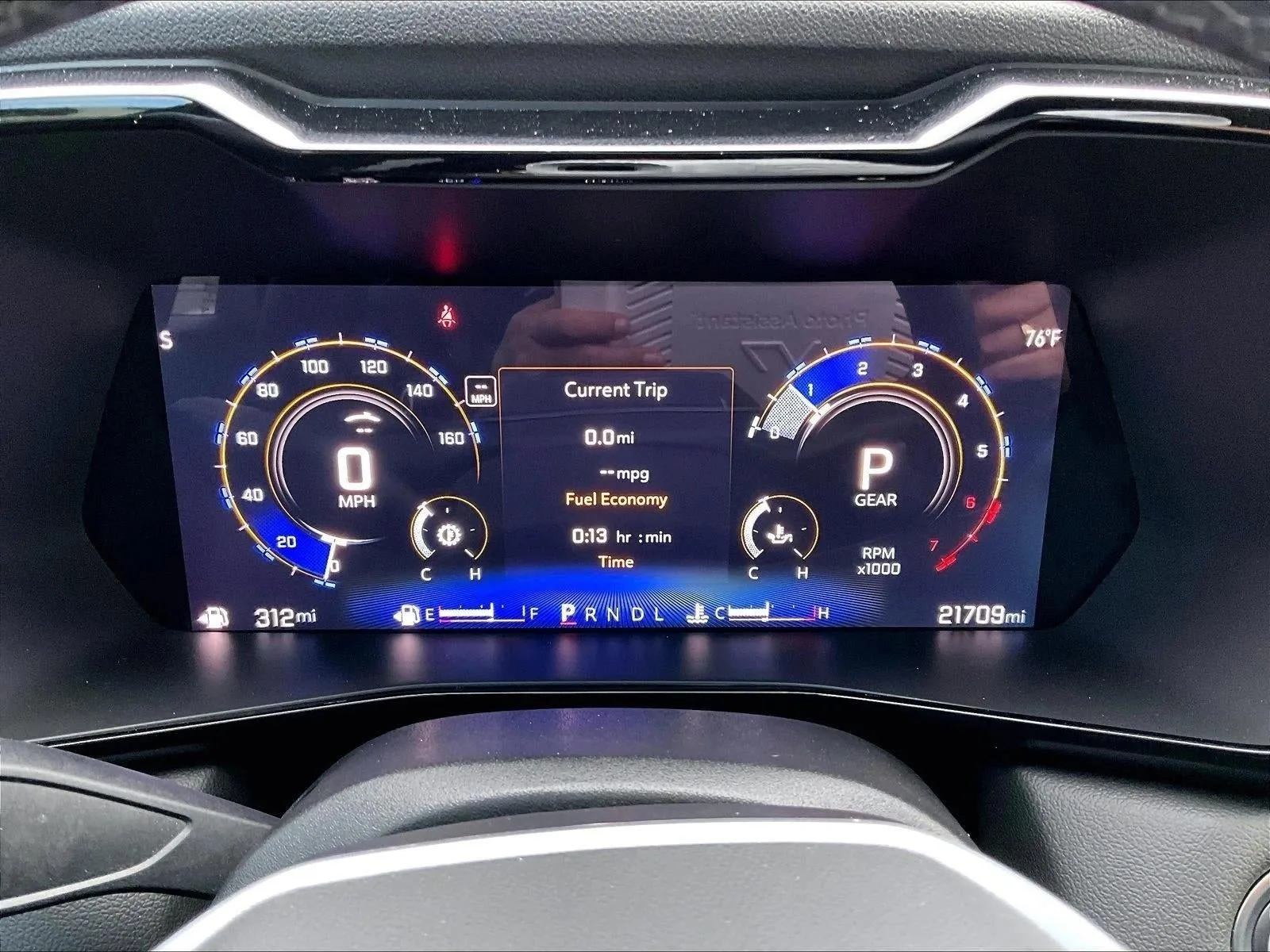 2024 Chevrolet Colorado LT photo 22