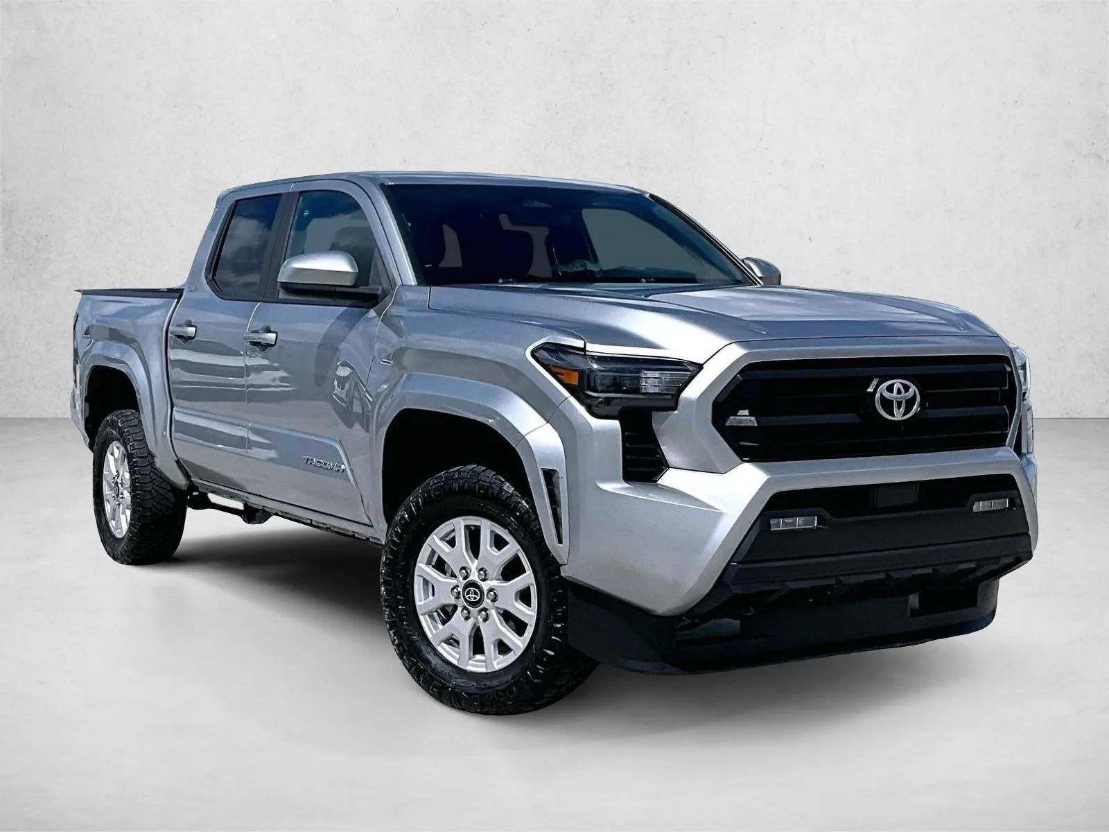2024 Toyota Tacoma SR5 photo 12