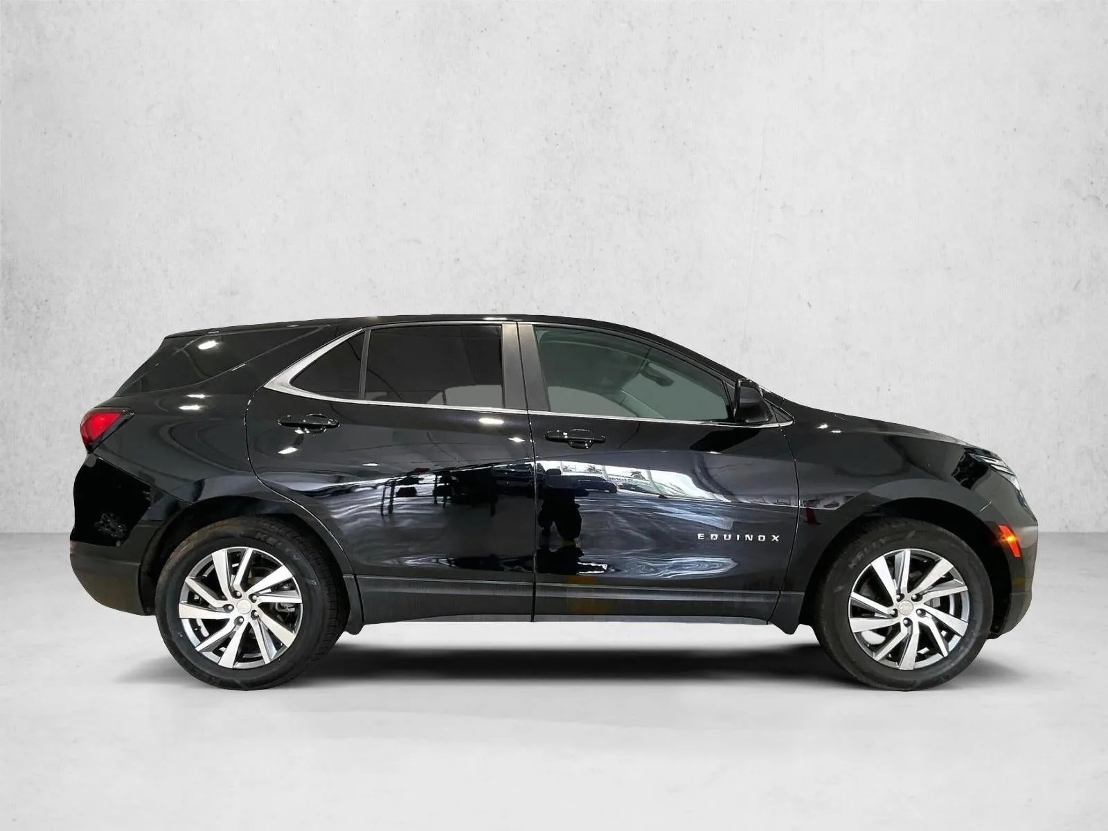 2023 Chevrolet Equinox LT photo 5