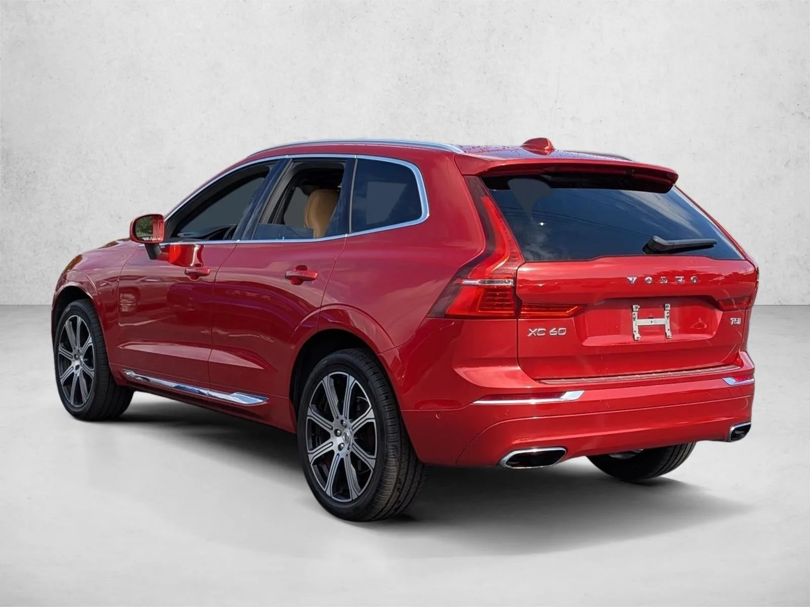 2019 Volvo XC60 T5 FWD Inscription photo 8