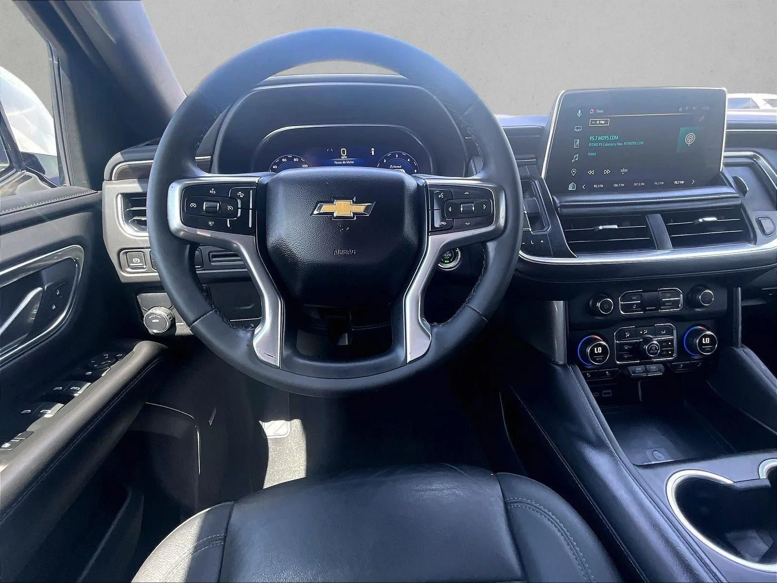 2023 Chevrolet Tahoe LT photo 7