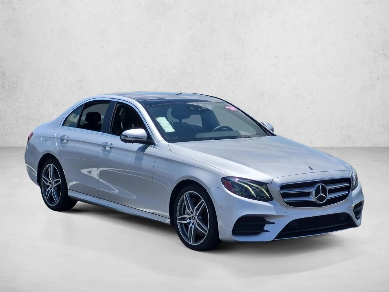 2020 Mercedes-Benz E 350 4MATIC® photo 3