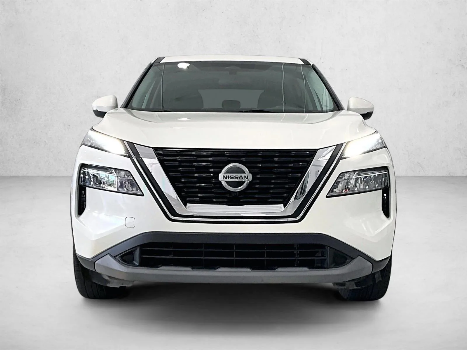 2021 Nissan Rogue SV FWD photo 3
