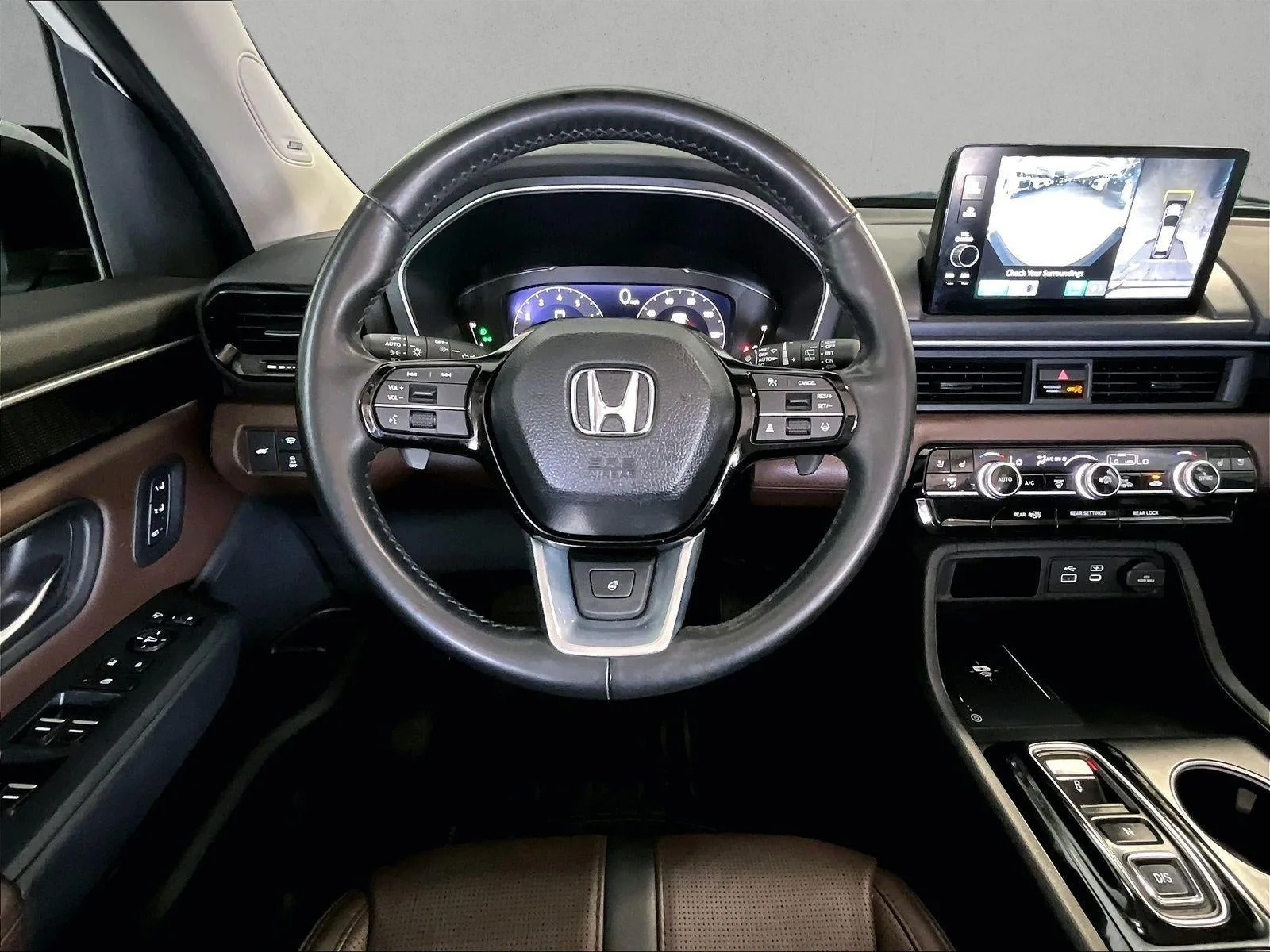 2023 Honda Pilot AWD Elite photo 7