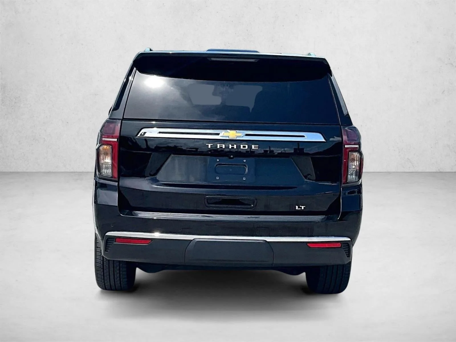 2023 Chevrolet Tahoe LT photo 4