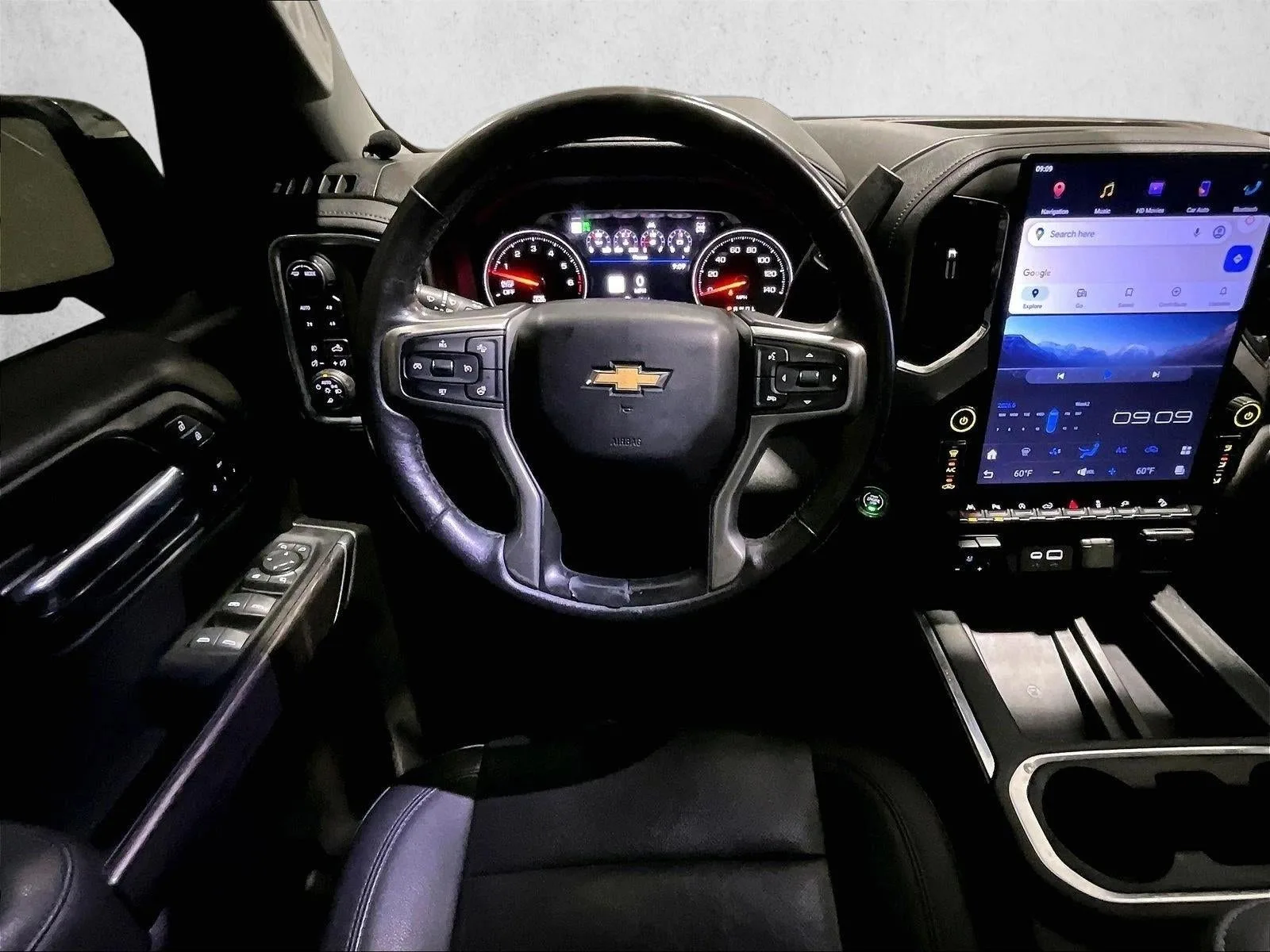 2022 Chevrolet Silverado 1500 LTD LTZ photo 7
