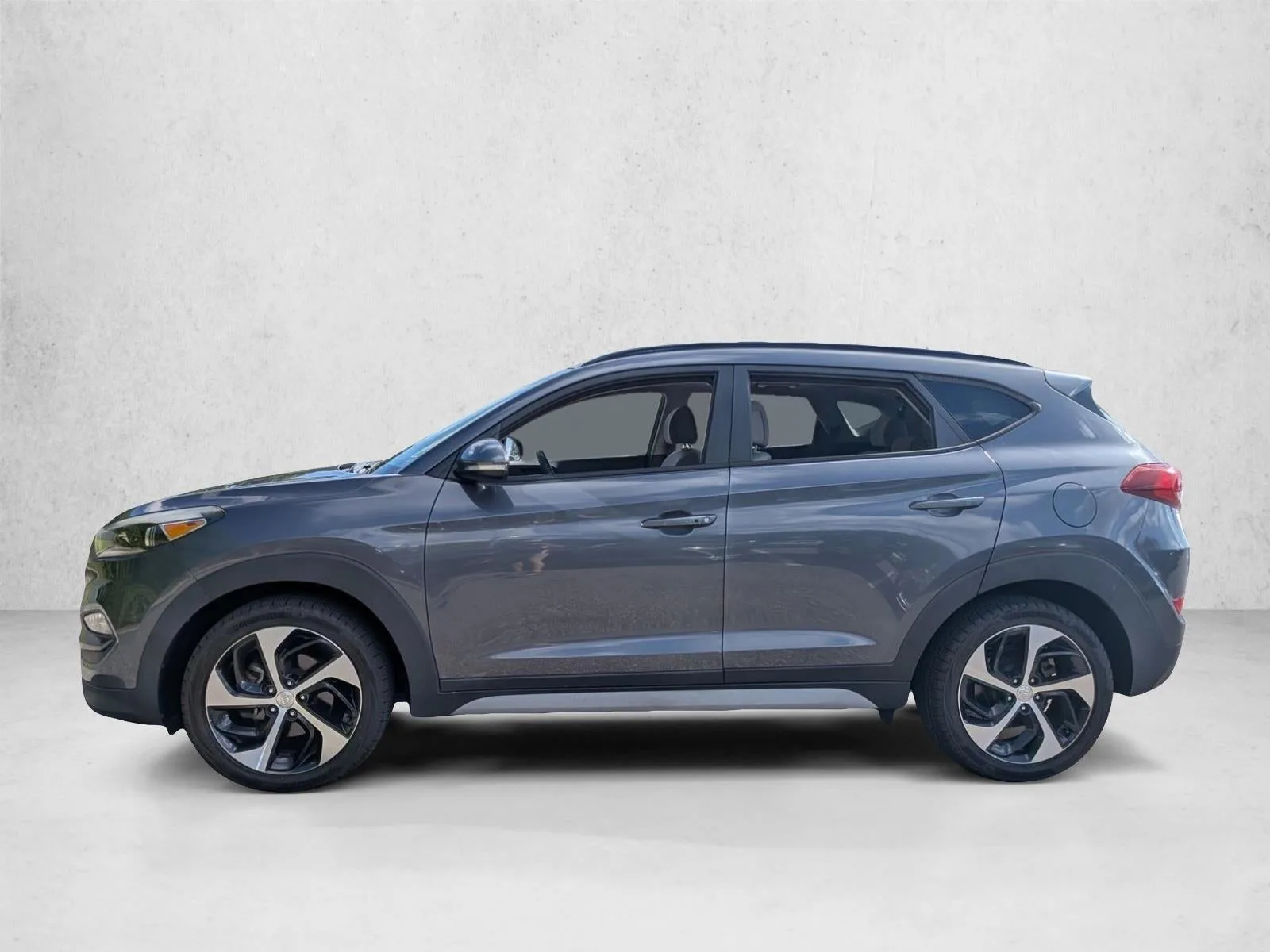 2017 Hyundai TUCSON Value FWD photo 5