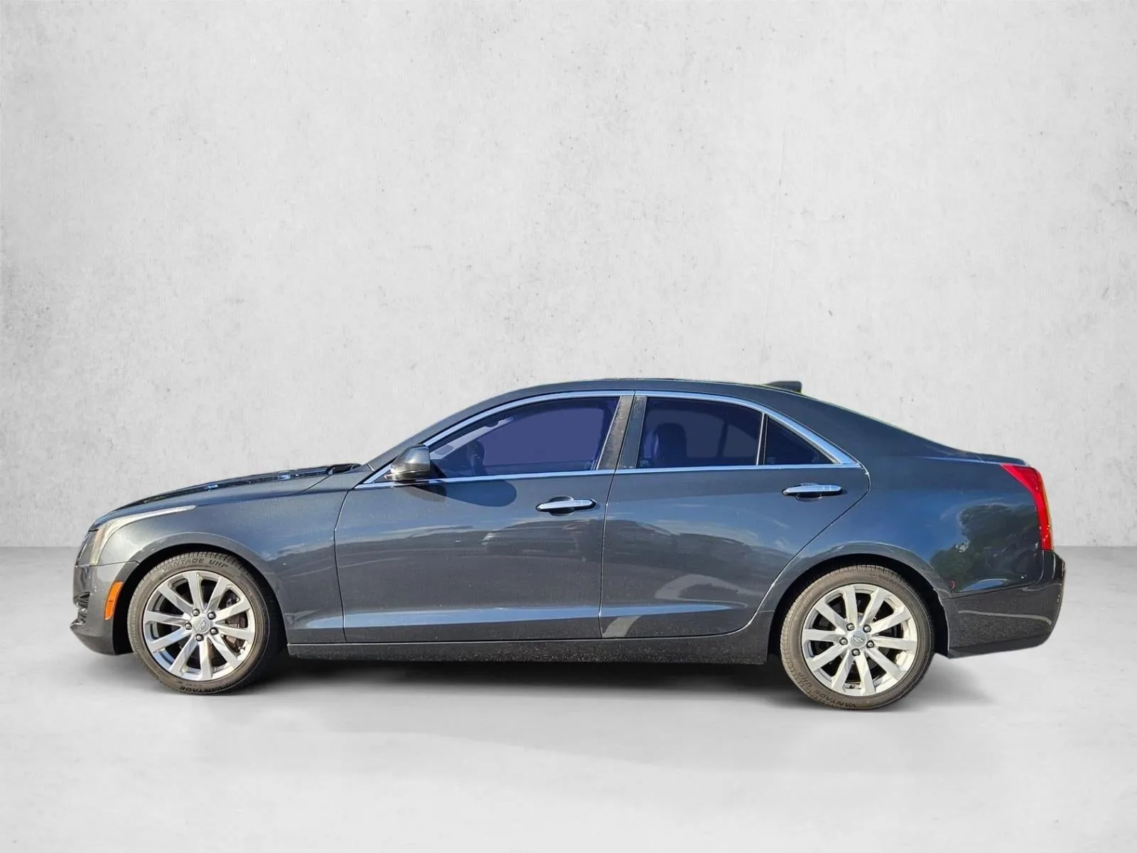 2018 Cadillac ATS Sedan 2.0L I4 RWD photo 5