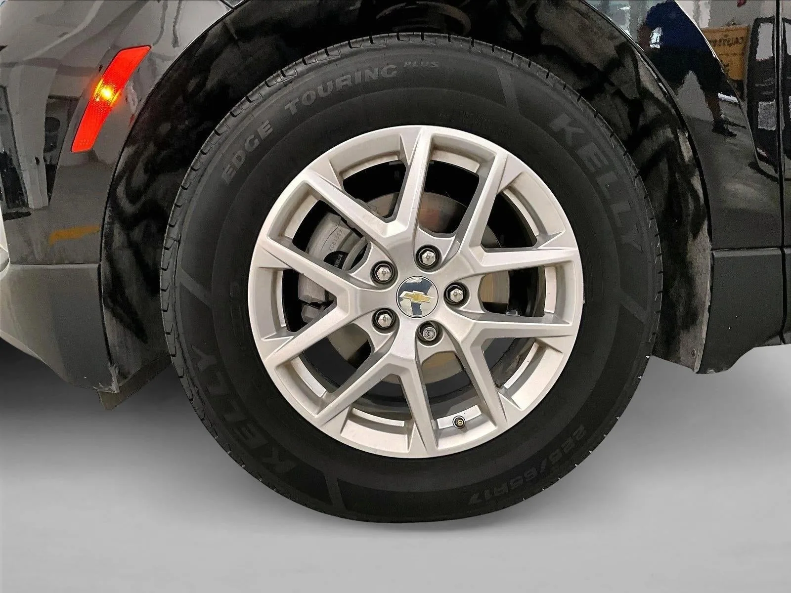 2023 Chevrolet Equinox LT photo 10