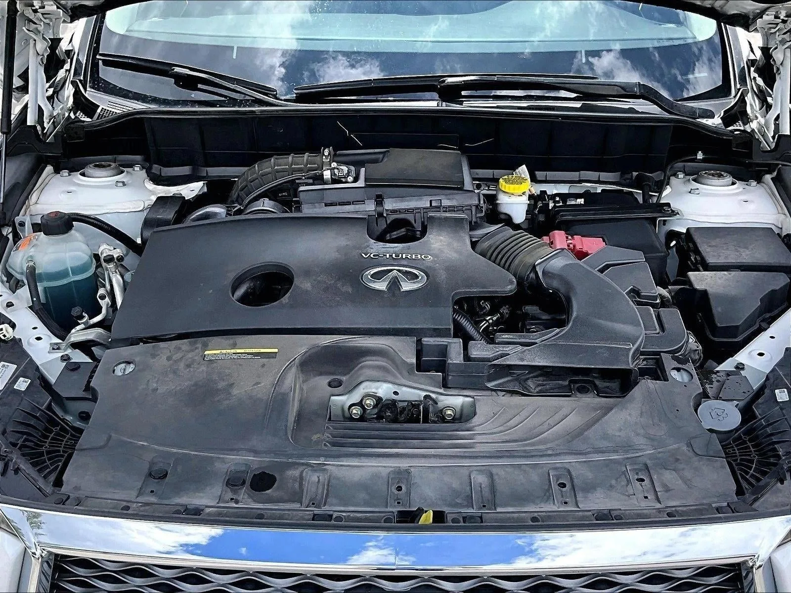 2023 INFINITI QX50 LUXE photo 11