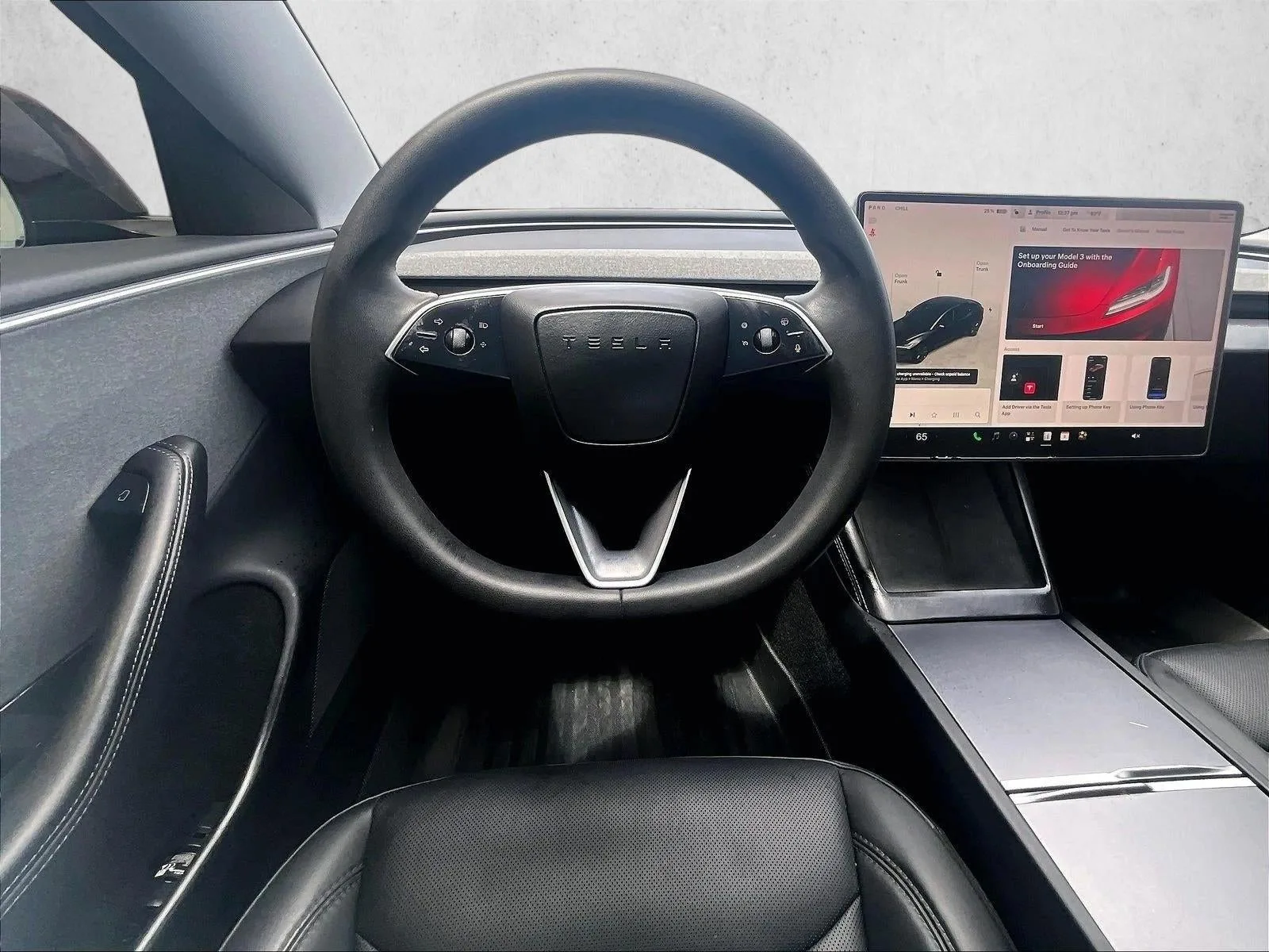2025 Tesla Model 3 Long Range photo 7