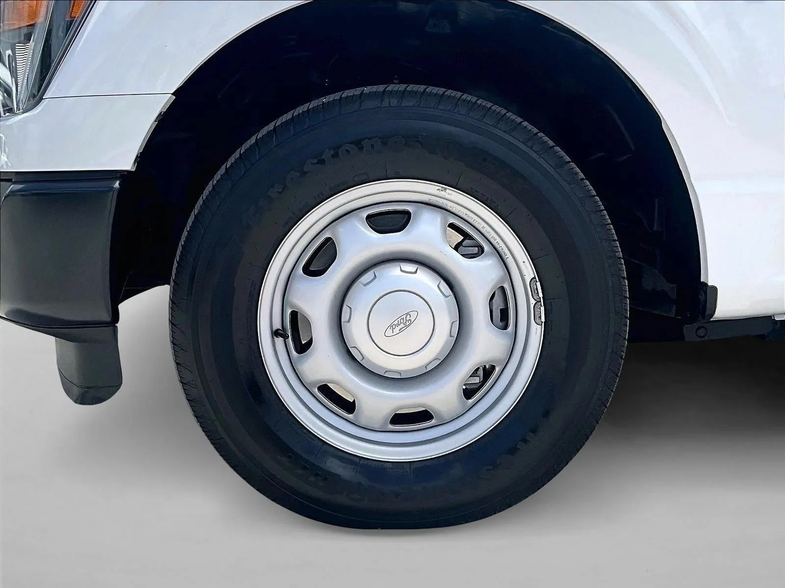 2023 Ford F-150 XL photo 10