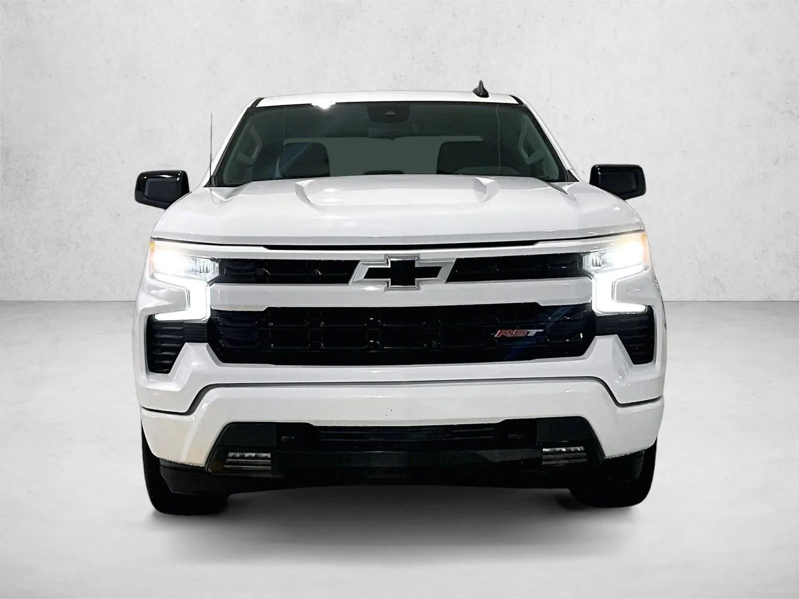 2022 Chevrolet Silverado 1500 RST photo 3