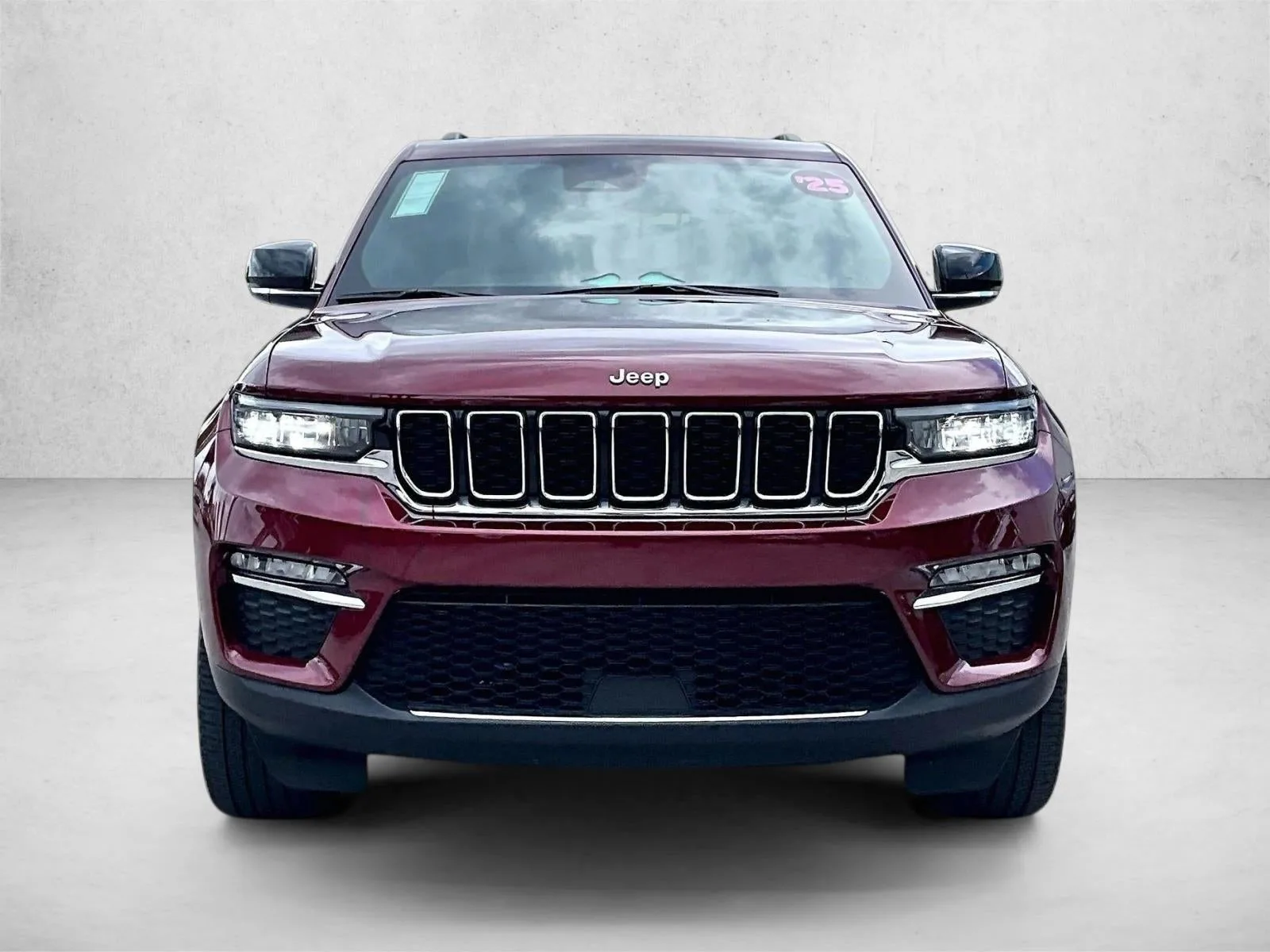 2025 Jeep Grand Cherokee 4xe LIMI photo 3