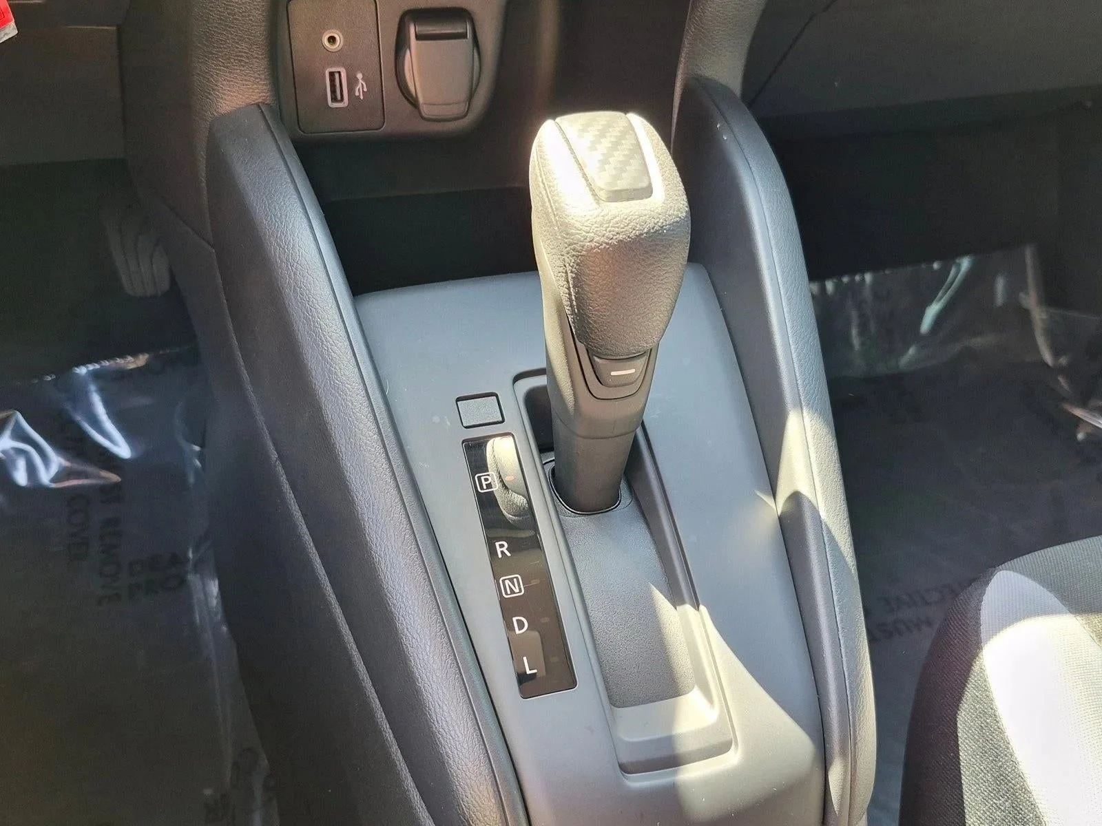 2025 Nissan Versa S CVT photo 12