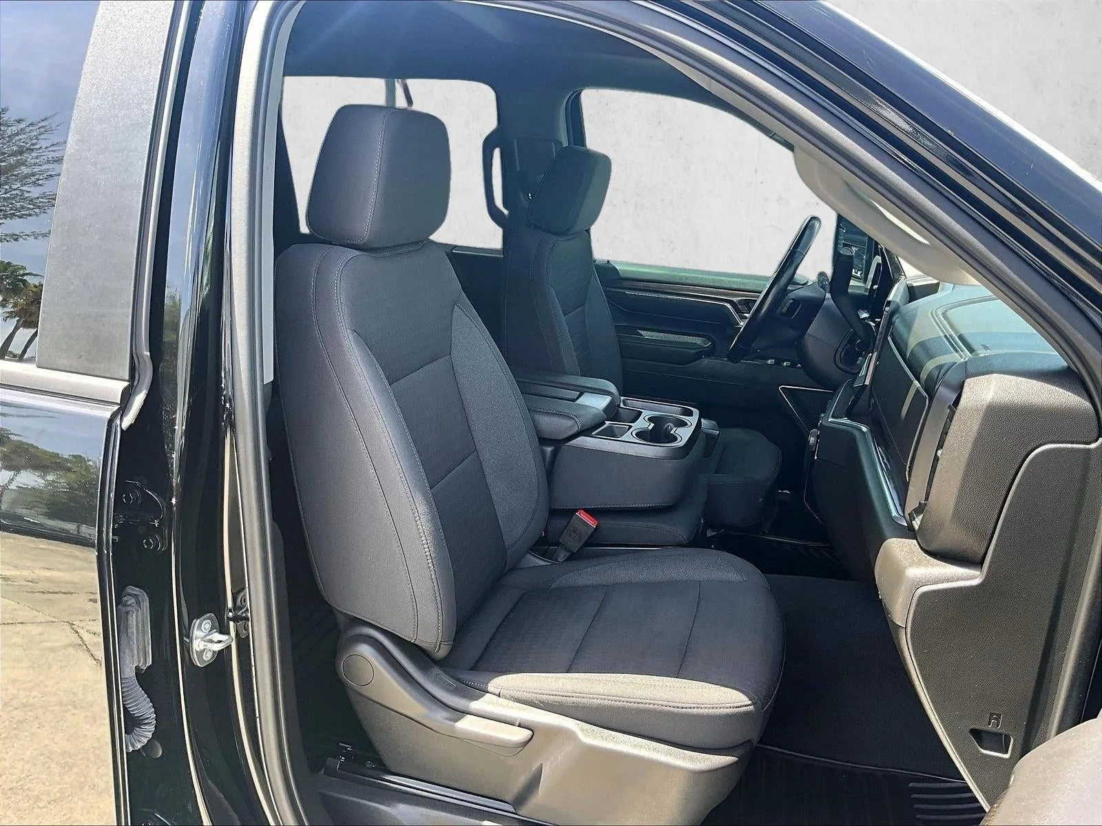 2024 Chevrolet Silverado 2500 HD LT photo 9