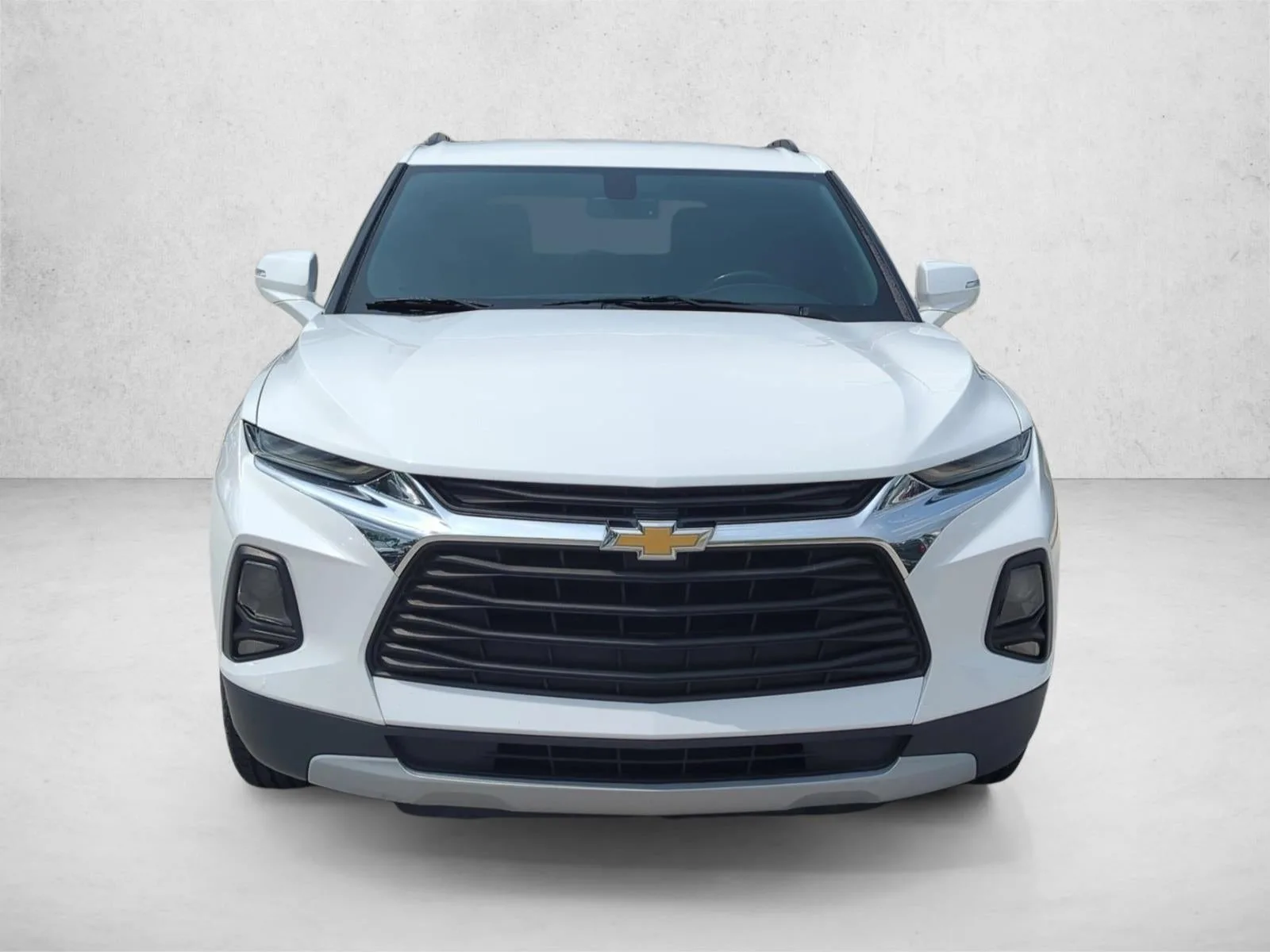 2020 Chevrolet Blazer FWD LT photo 2