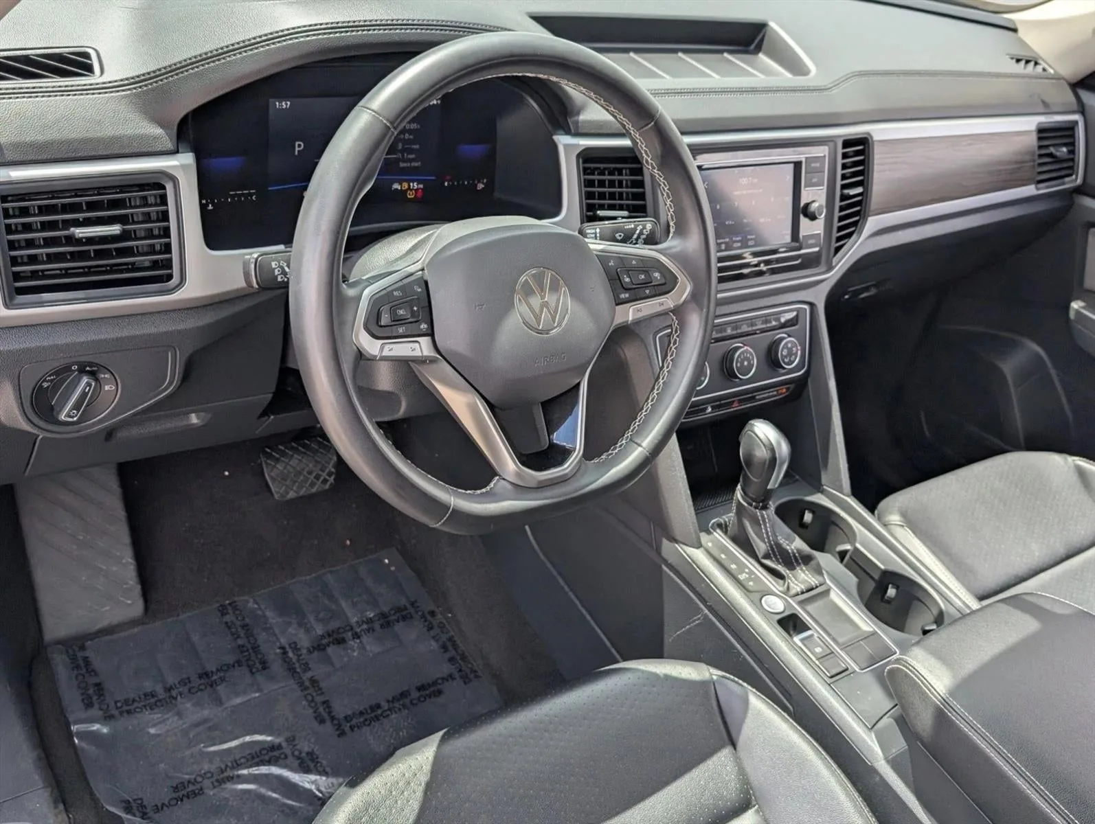 2022 Volkswagen Atlas 2.0T SE FWD photo 10