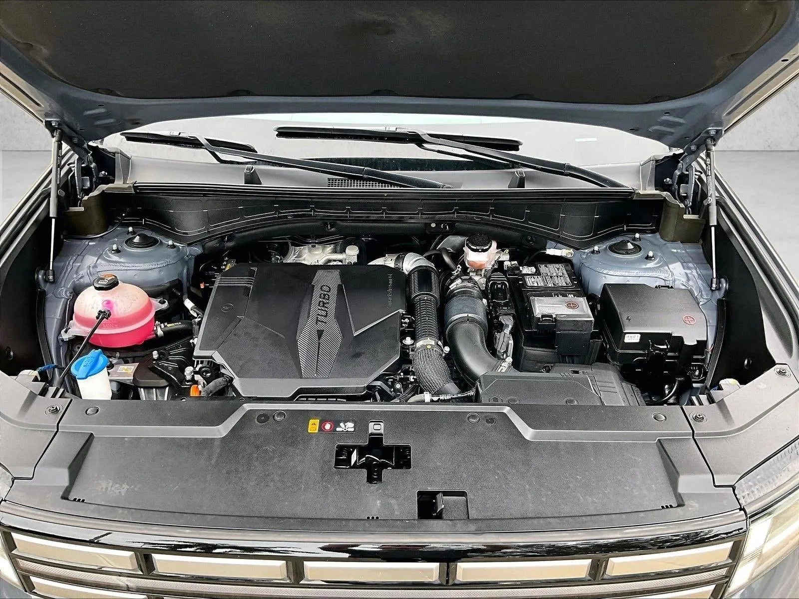 2025 Hyundai Santa Fe SE photo 11