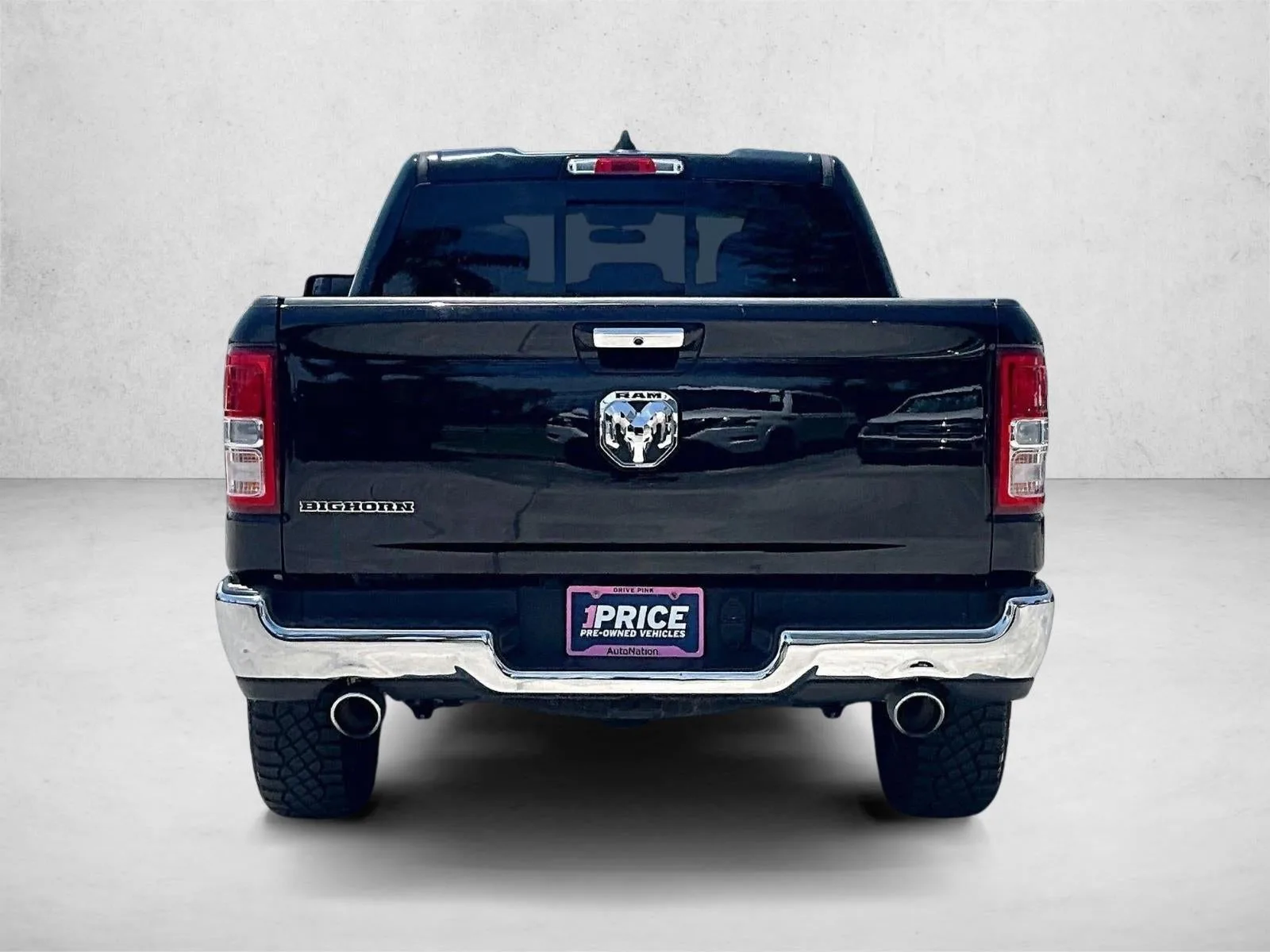 2020 RAM 1500 Big Horn Quad Cab 4x2 6'4" Box photo 4