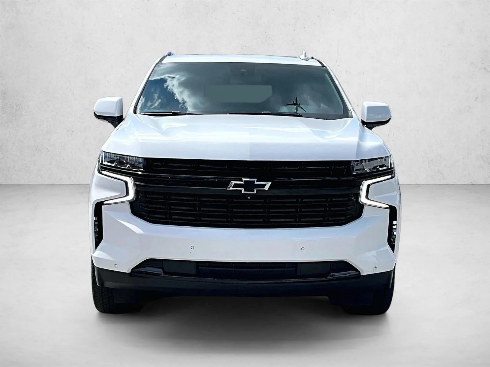 2024 Chevrolet Suburban RST photo 3