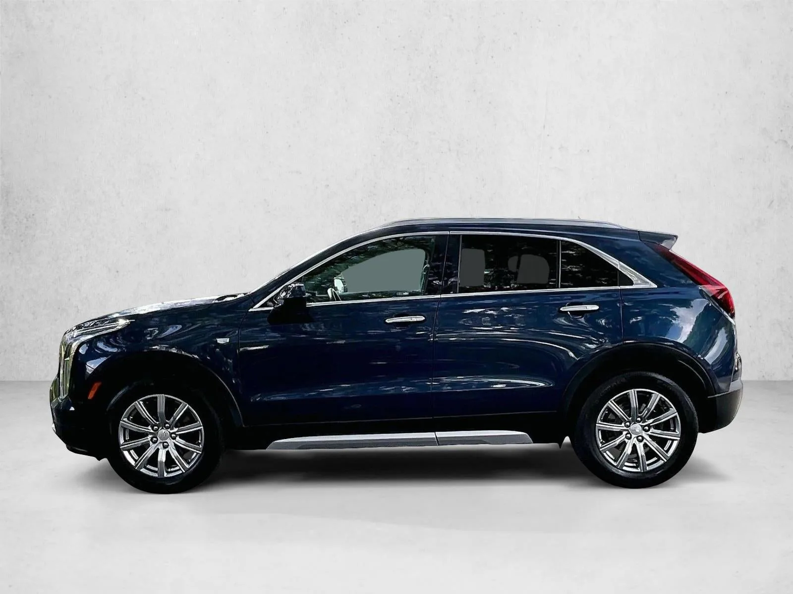 2019 Cadillac XT4 FWD Premium Luxury photo 6
