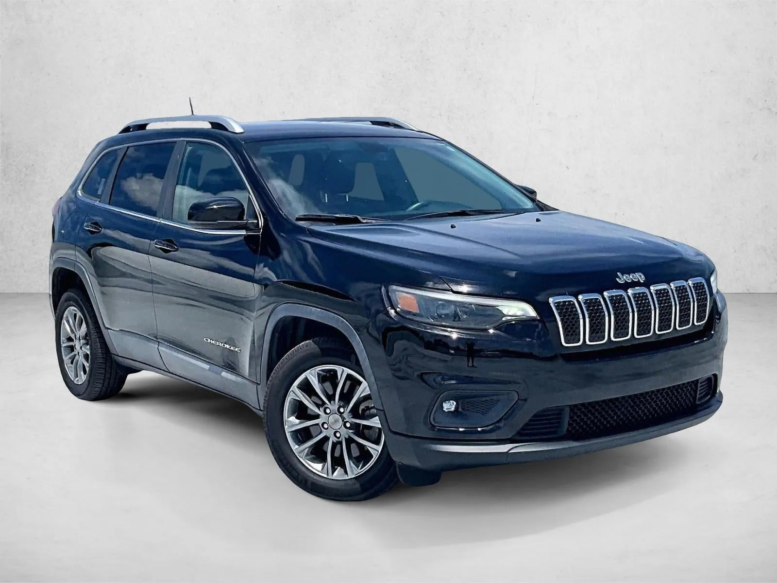 2019 Jeep CHER LATITUDE PLUS photo 12