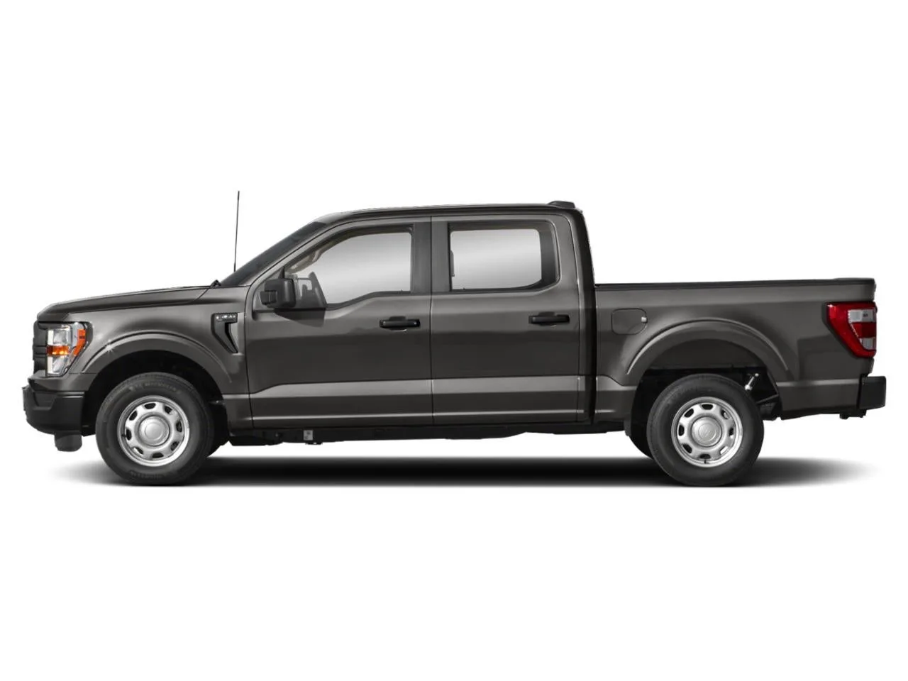 2021 Ford F-150 XL 2WD SuperCrew 5.5' Box photo 5
