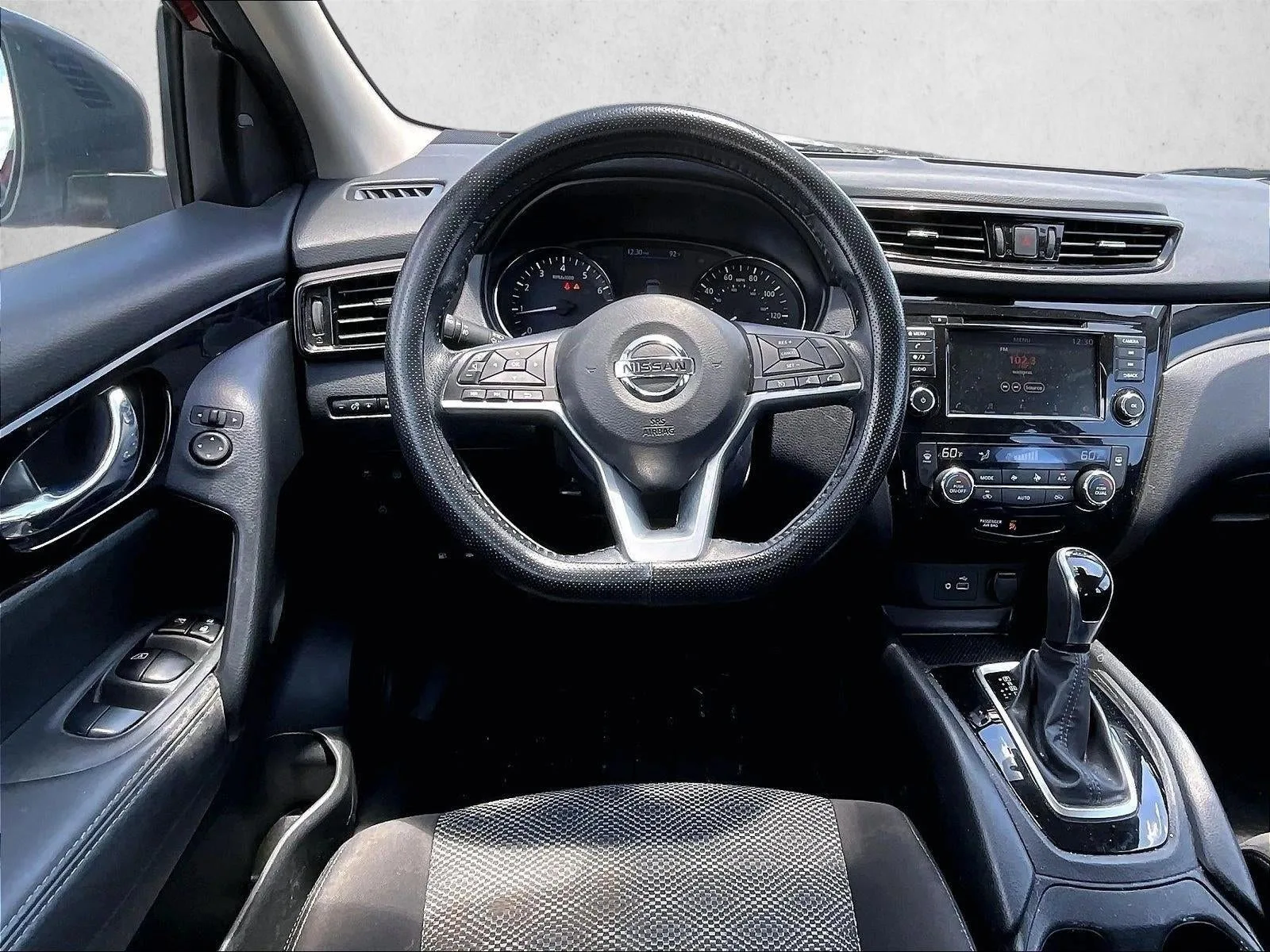 2022 Nissan Rogue Sport SV photo 7