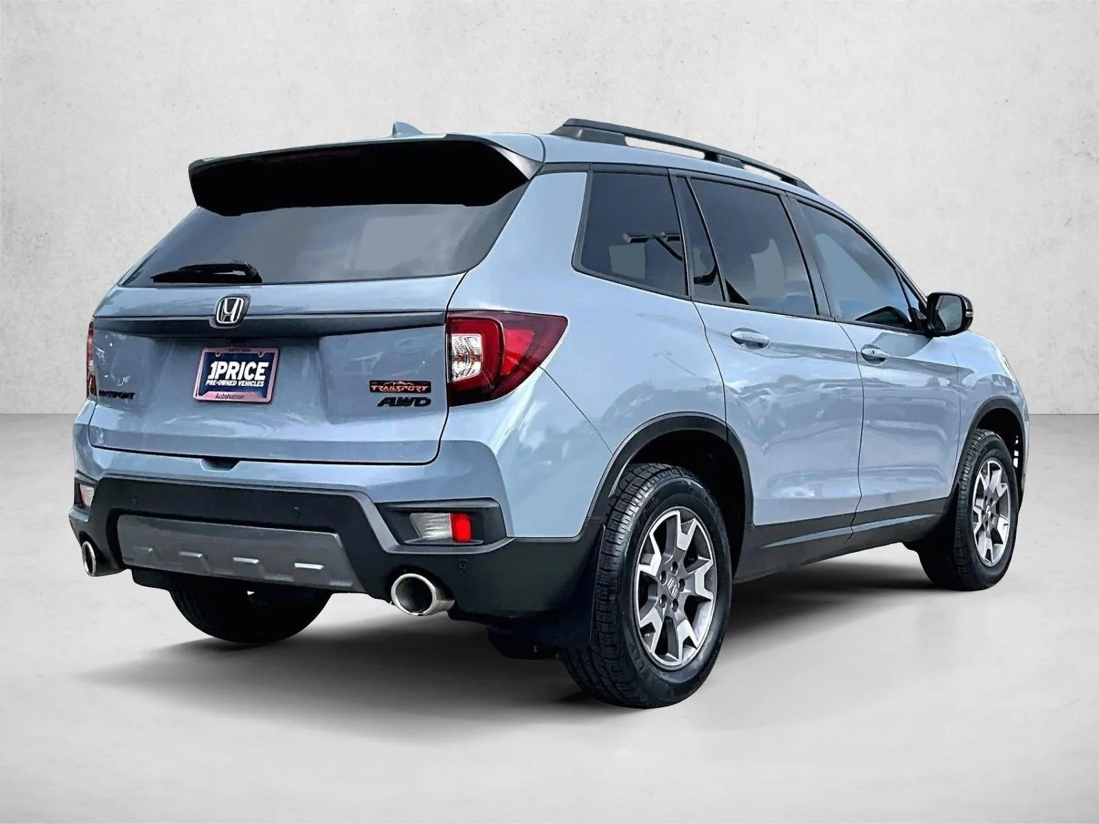 2022 Honda Passport AWD TrailSport photo 2