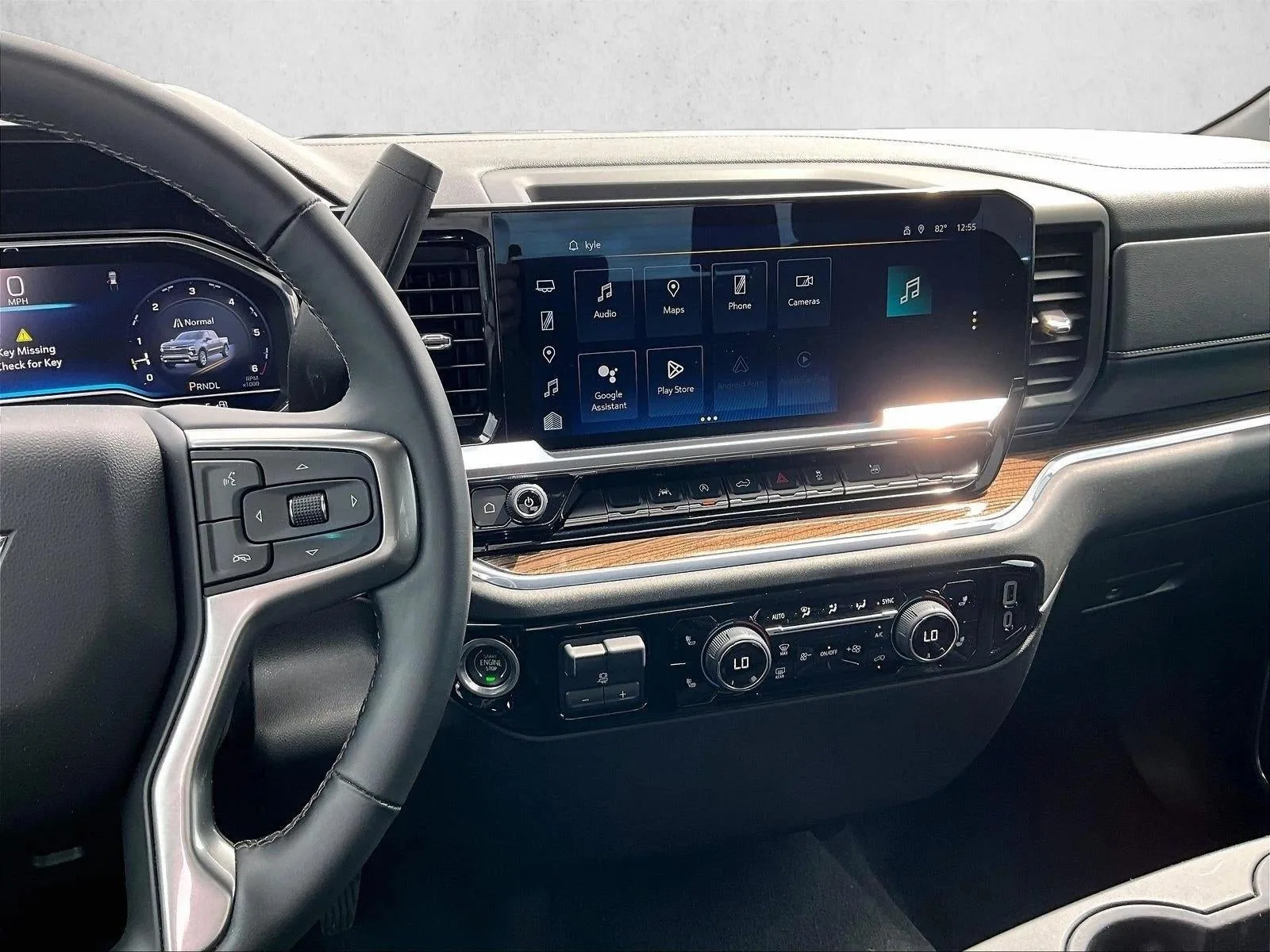 2024 Chevrolet Silverado 1500 RST photo 8