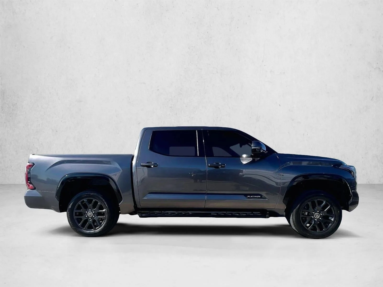 2023 Toyota Tundra Platinum photo 5