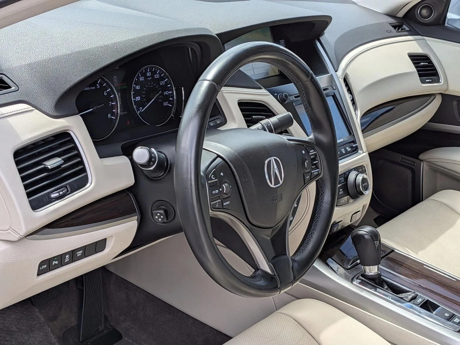 2014 Acura RLX Automatic with Advance Package photo 9