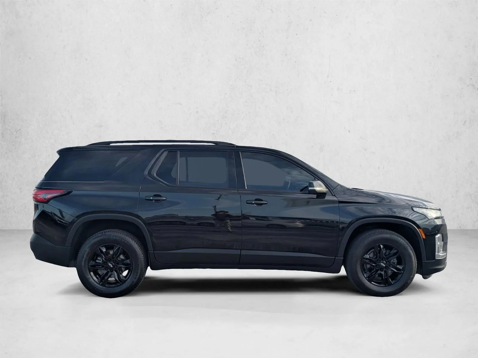 2023 Chevrolet Traverse LT Cloth photo 4