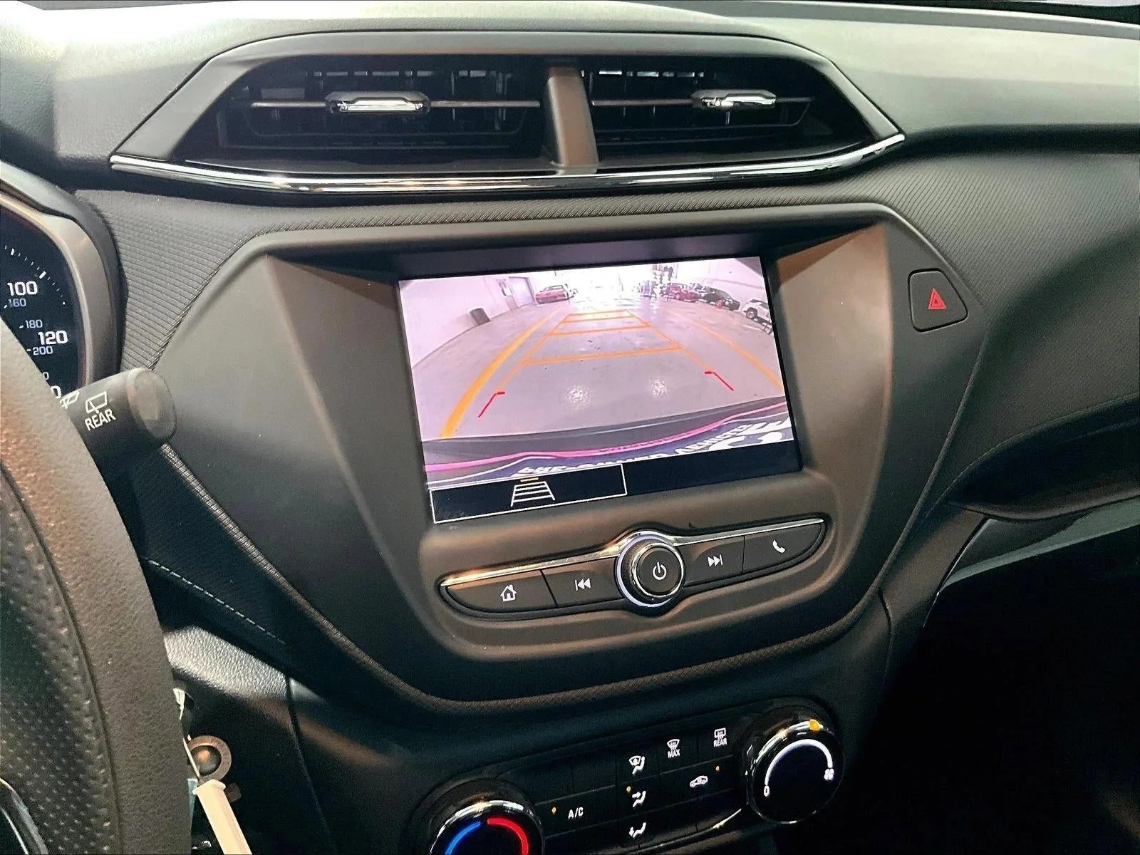 2023 Chevrolet Trailblazer LS photo 23