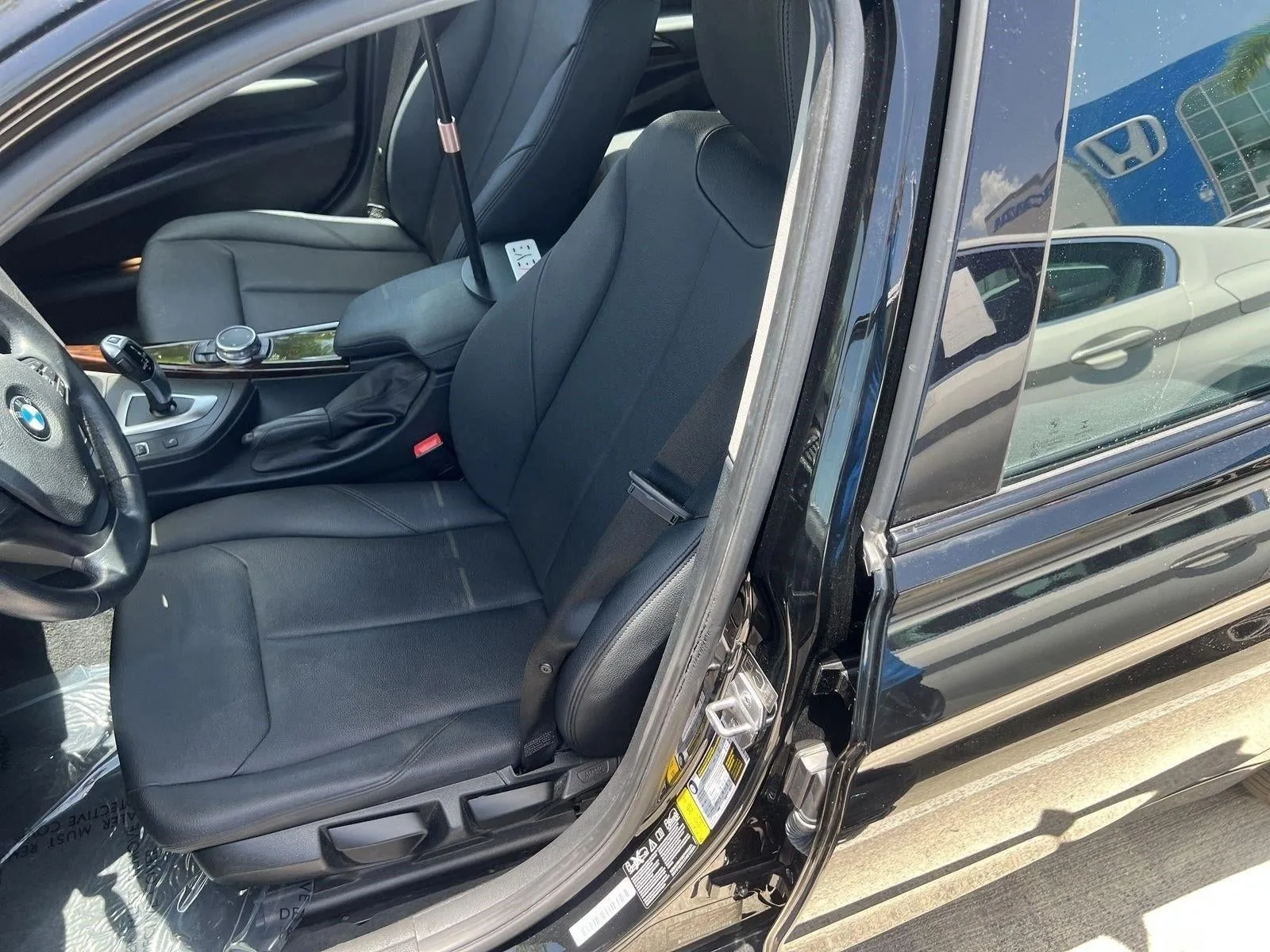 2015 BMW 320i xDrive Sedan photo 12