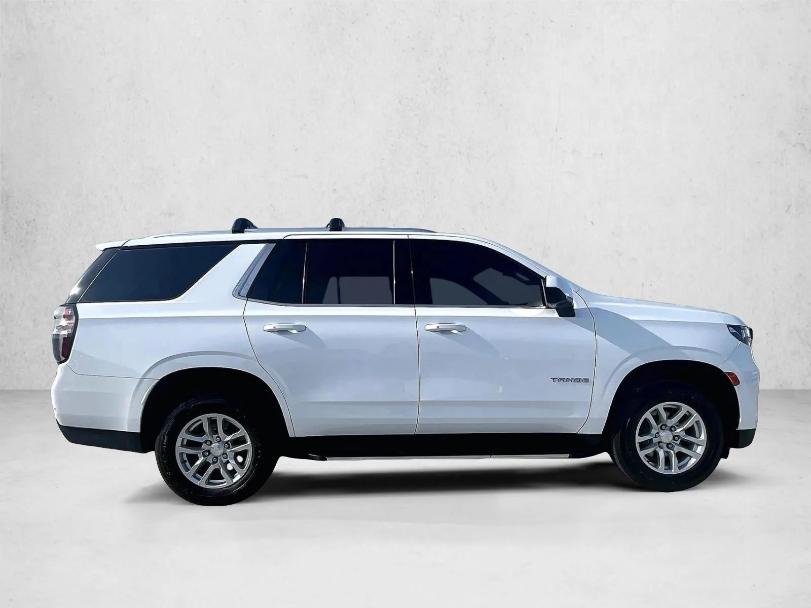 2022 Chevrolet Tahoe LS photo 5