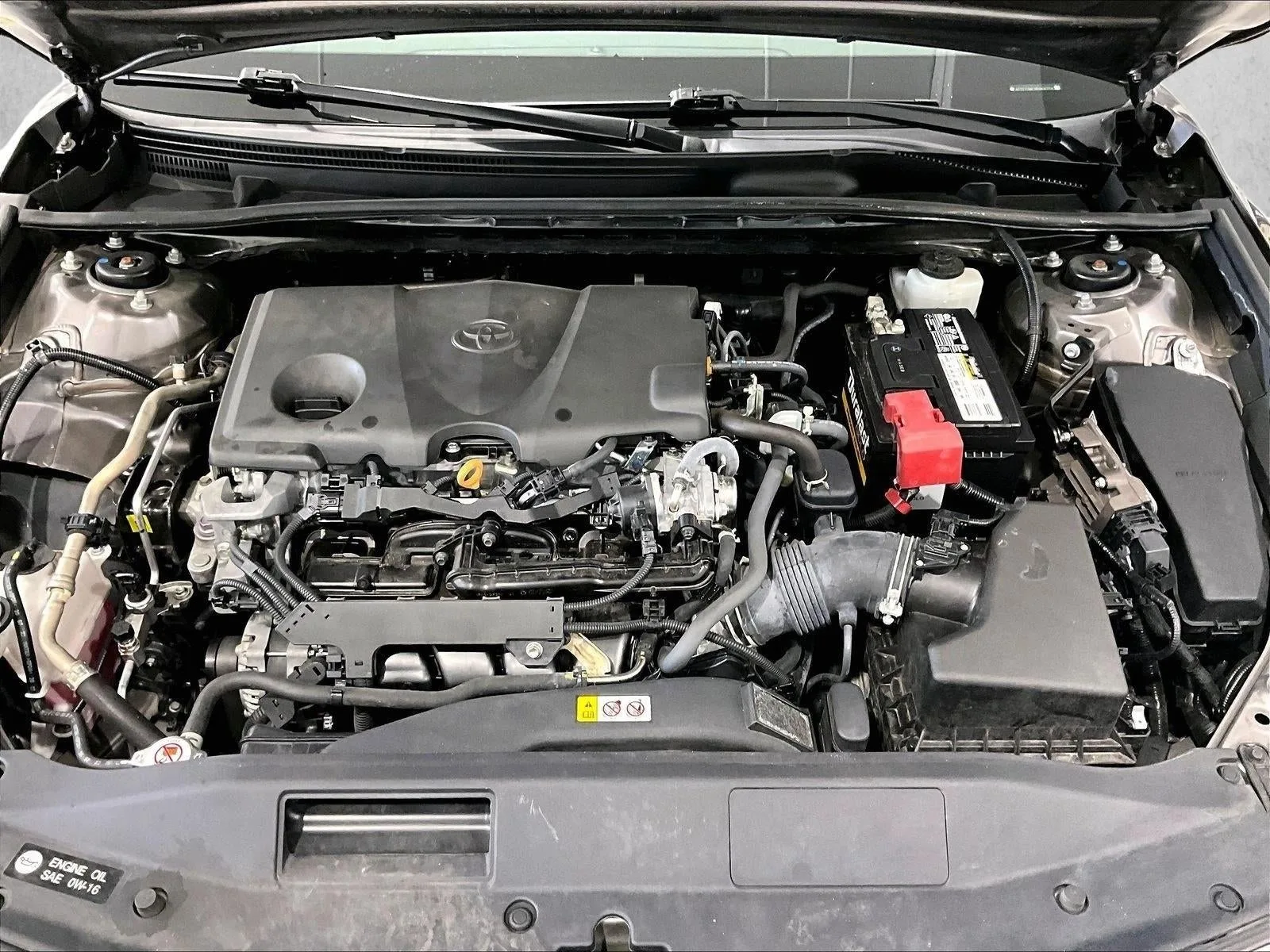 2024 Toyota Camry SE photo 11