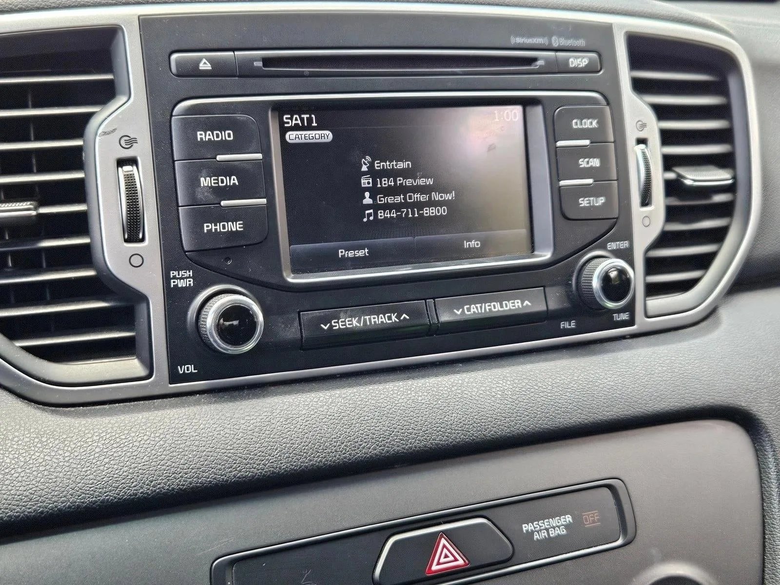 2017 Kia Sportage LX AWD photo 11