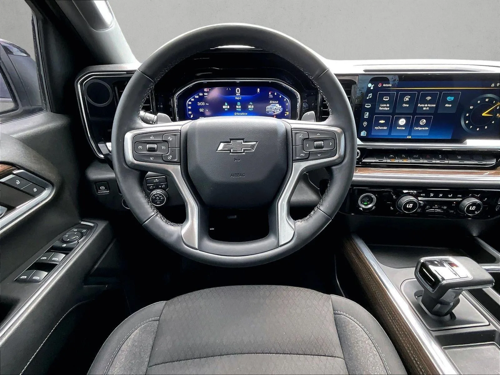 2024 Chevrolet Silverado 1500 RST photo 7