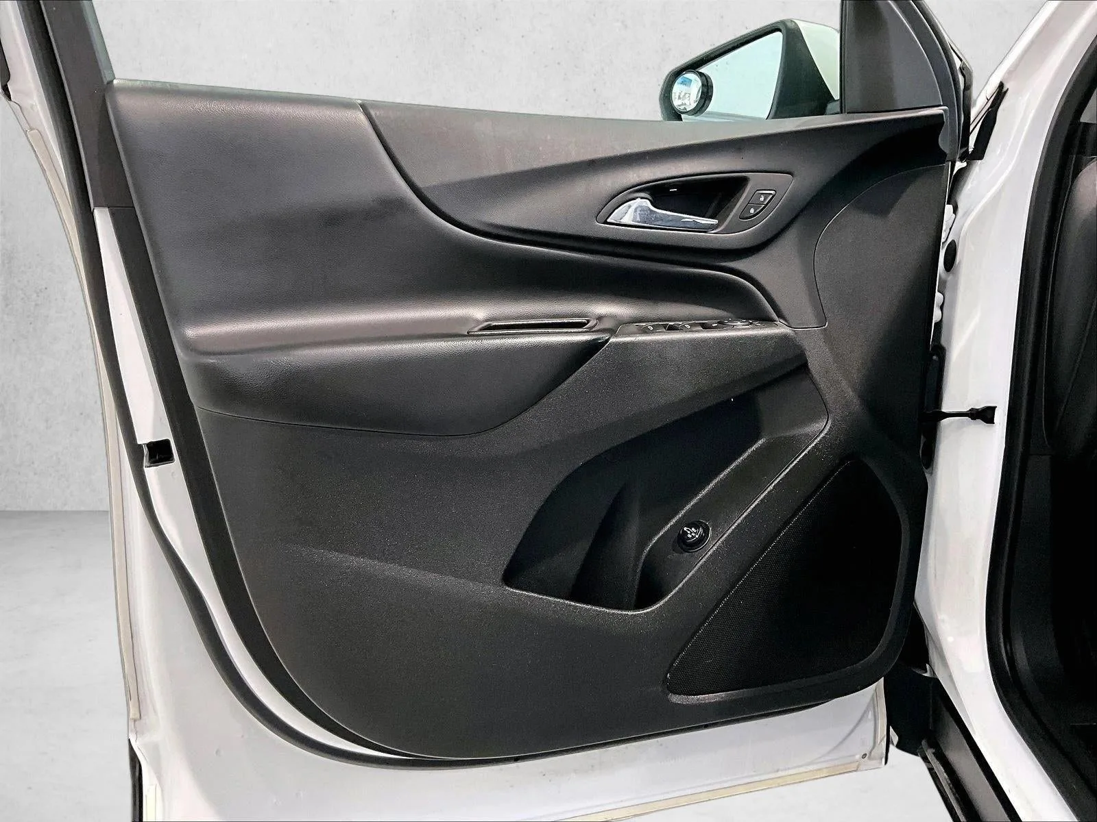 2023 Chevrolet Equinox LT photo 18