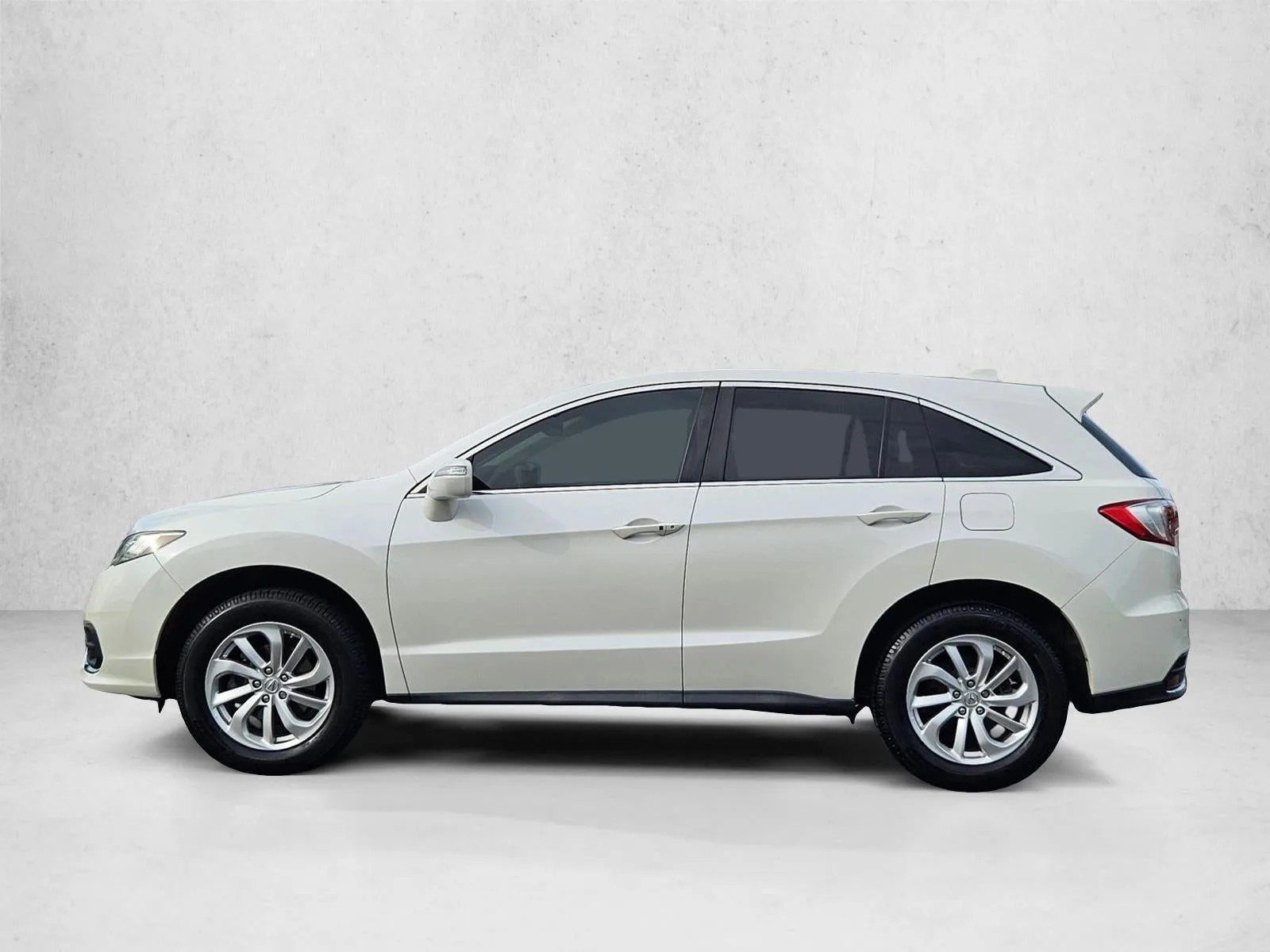 2016 Acura RDX FWD with Technology Package photo 9