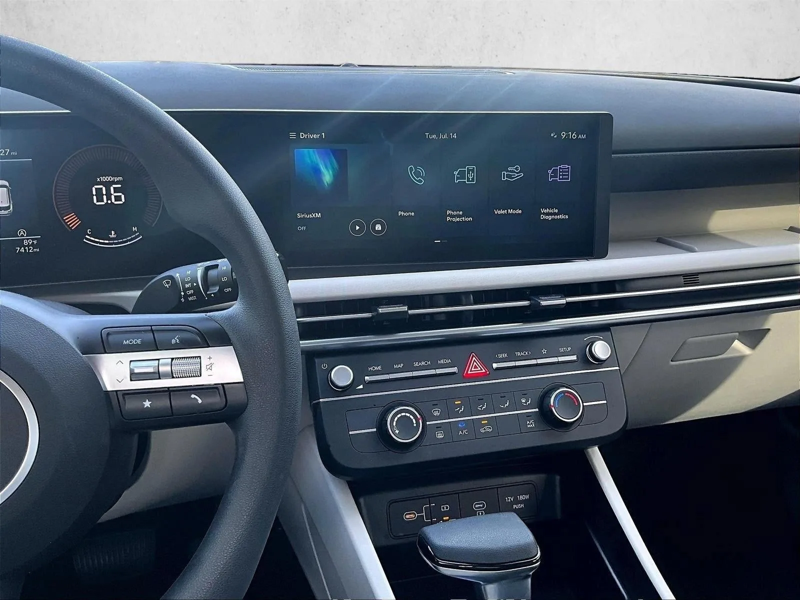 2025 Hyundai Tucson SE photo 8