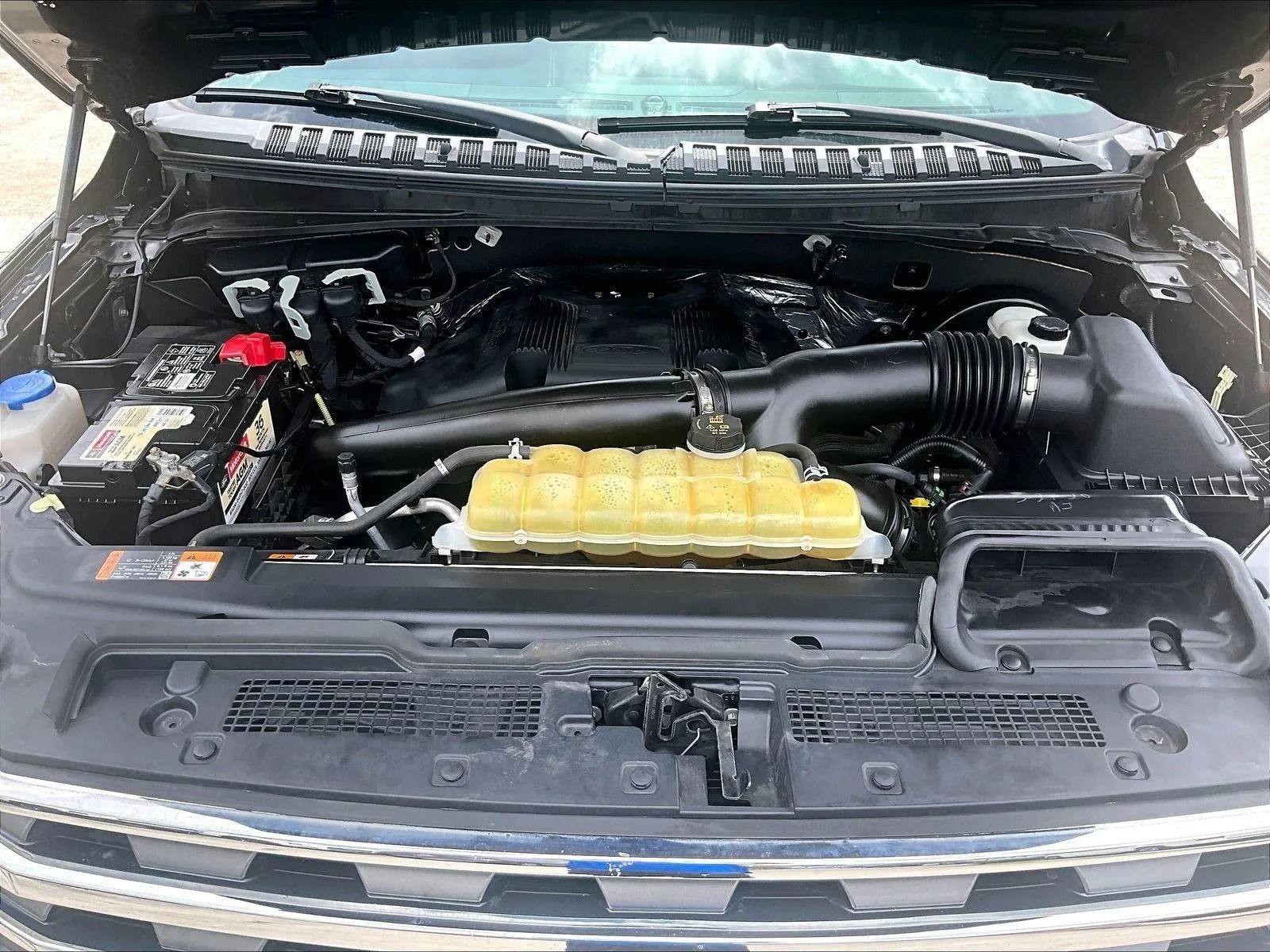 2020 Ford Expedition XLT photo 11