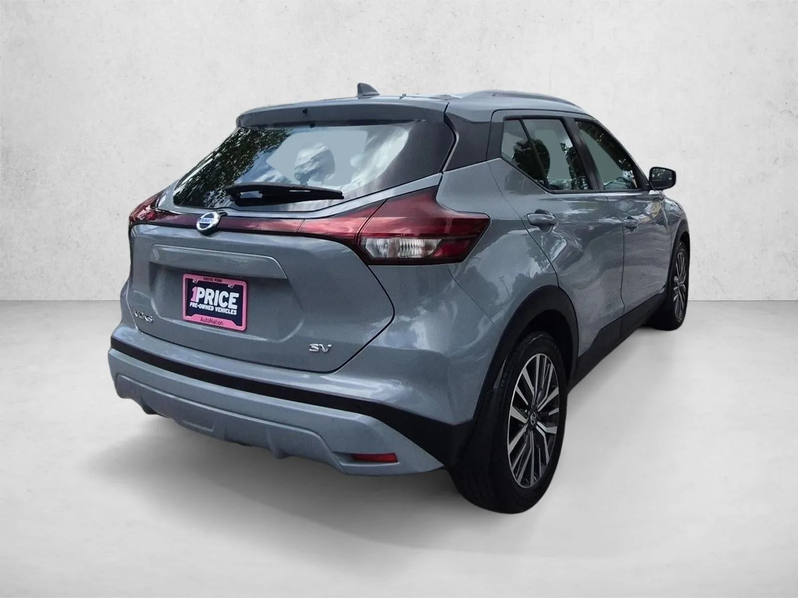 2021 Nissan Kicks SV FWD photo 5