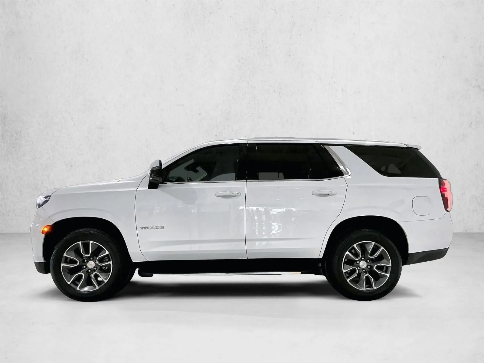 2023 Chevrolet Tahoe LT photo 6