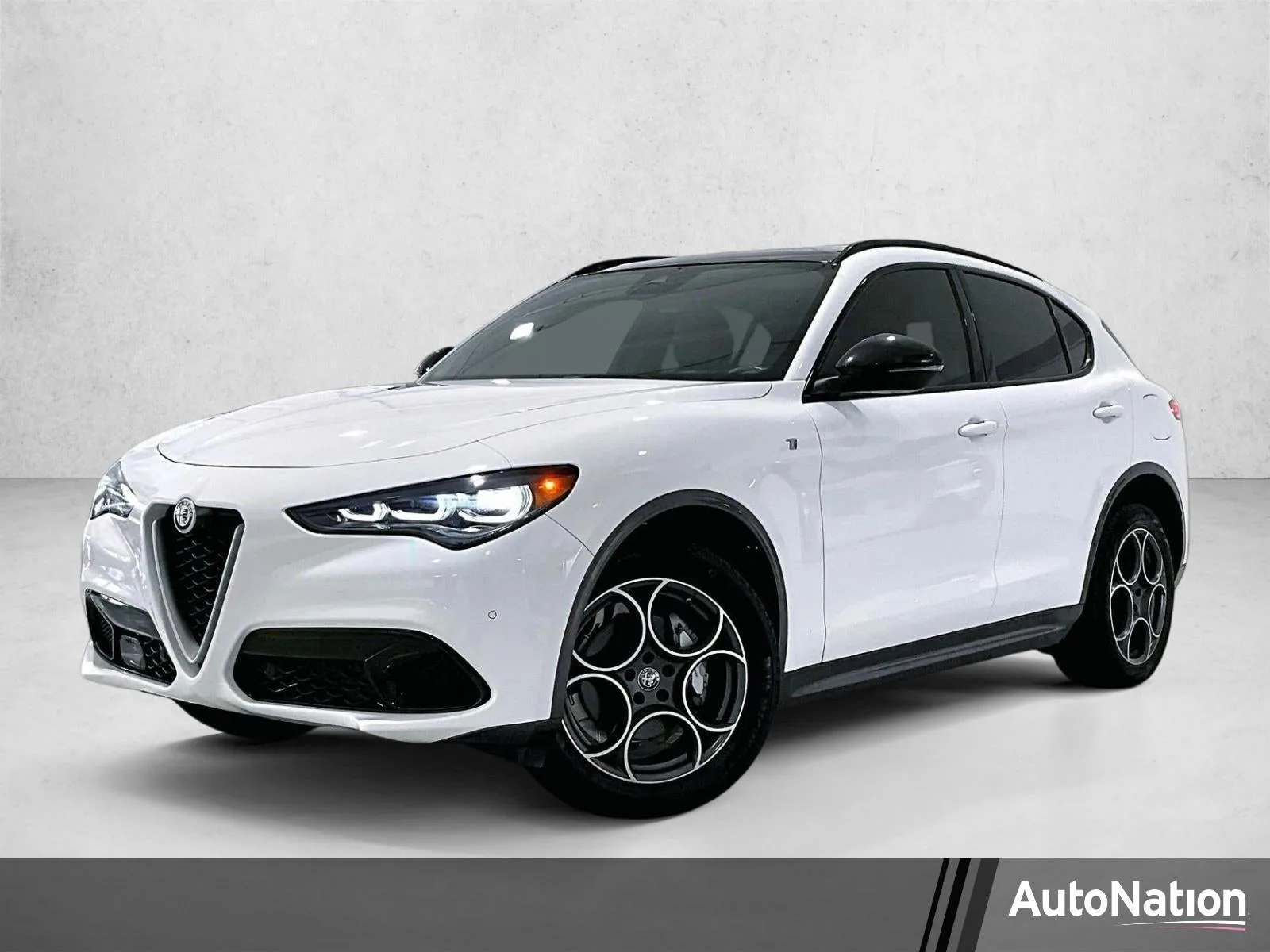 2024 Alfa Romeo Stelvio
