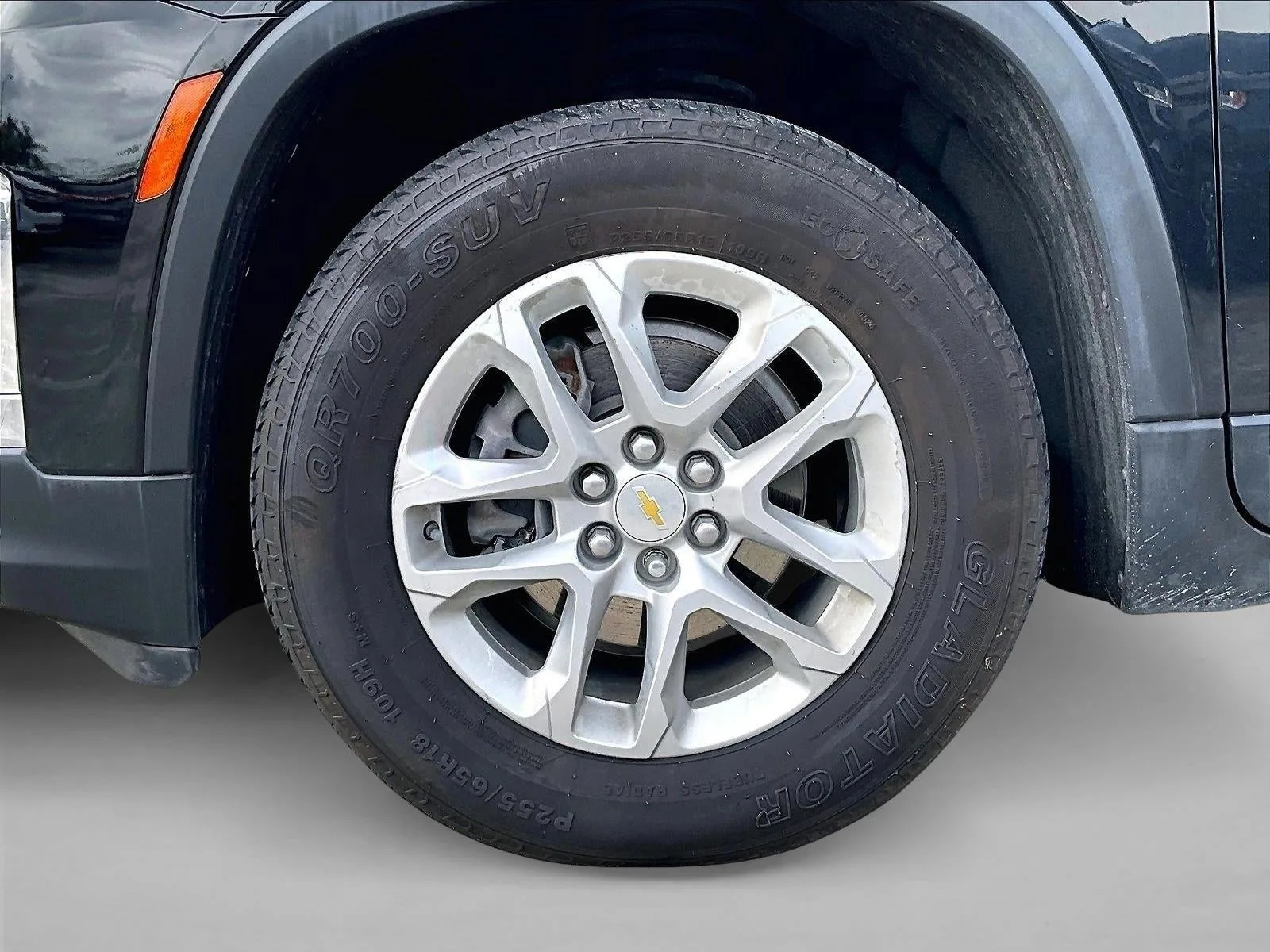 2023 Chevrolet Traverse LS photo 10