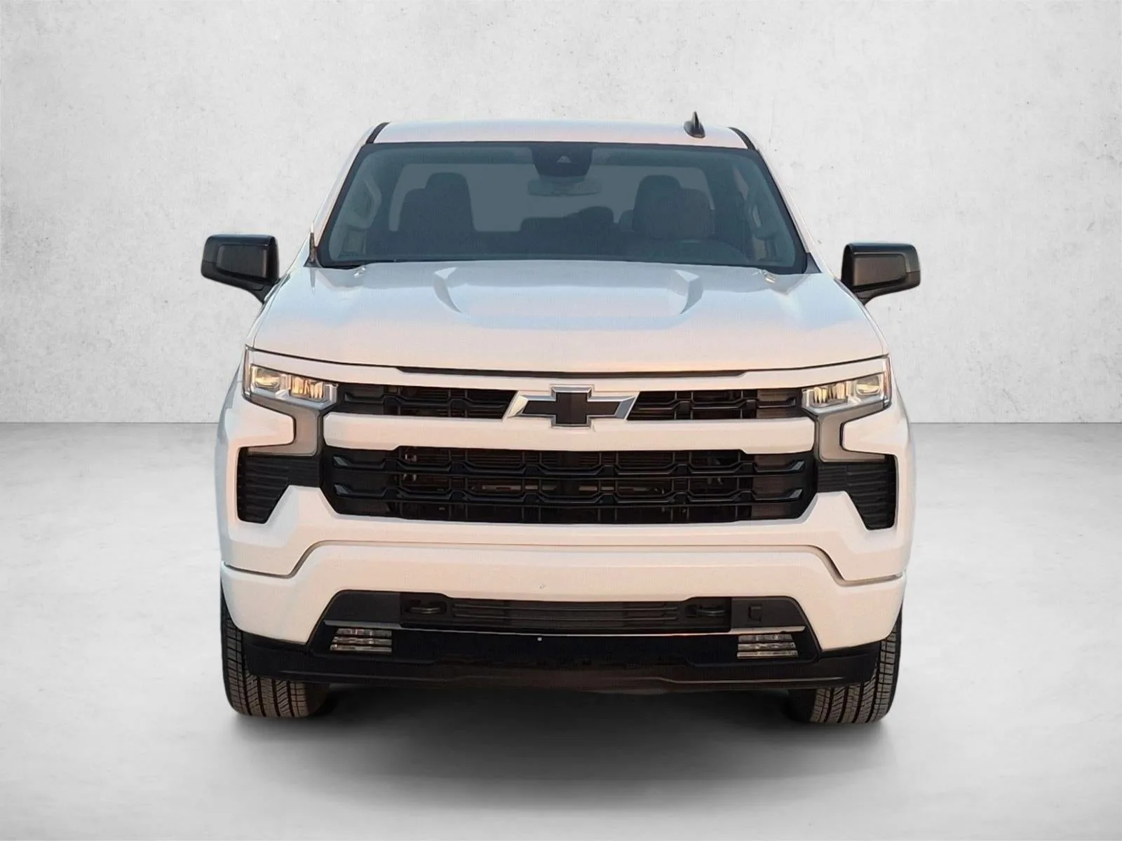 2023 Chevrolet Silverado 1500 RST photo 2